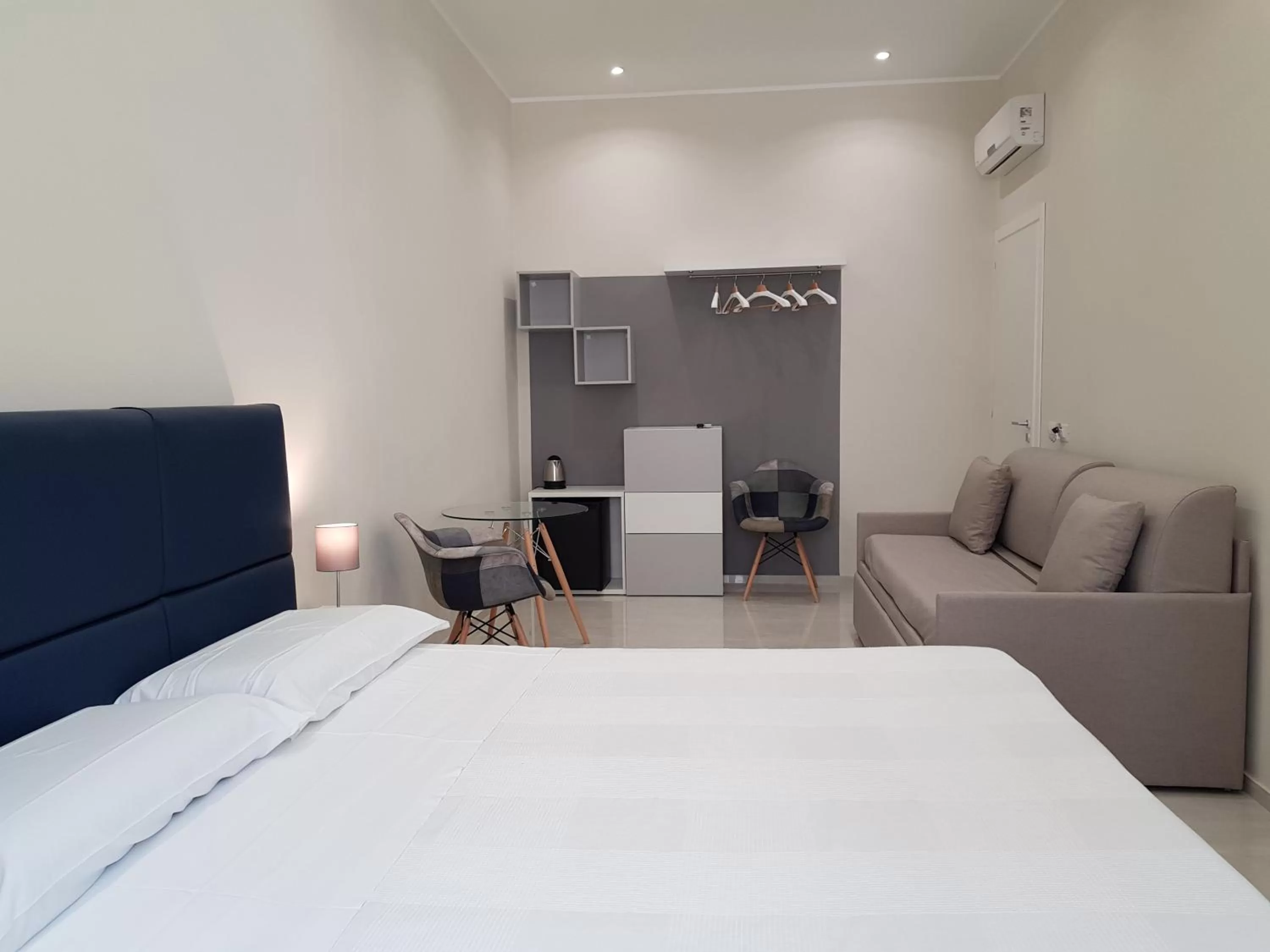 Photo of the whole room, Bed in B&B Via Cavour 32