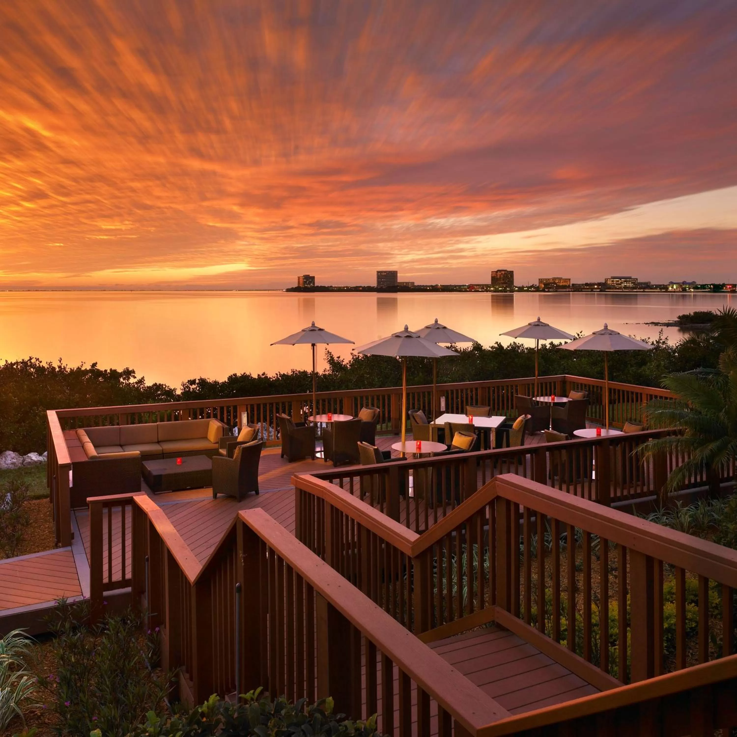 Restaurant/places to eat in Grand Hyatt Tampa Bay