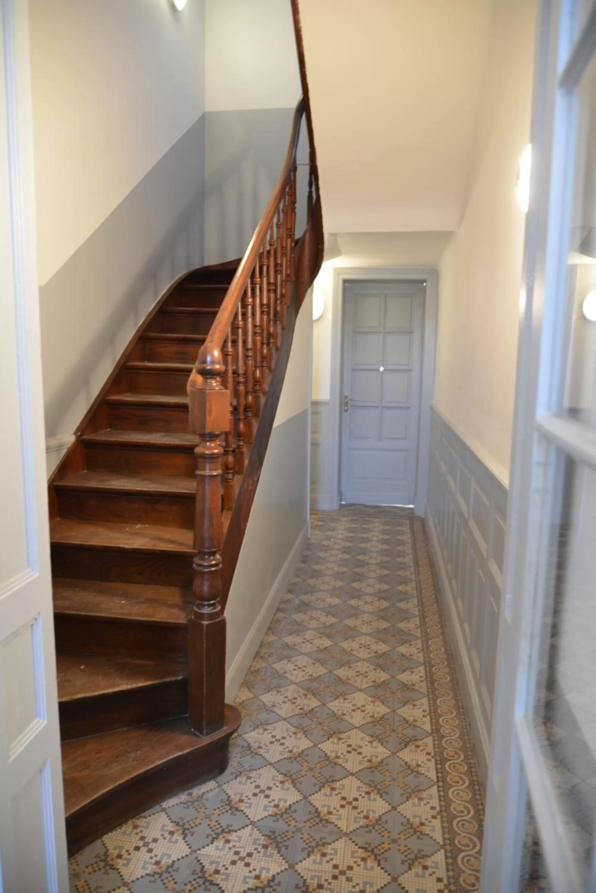 Facade/entrance, Balcony/Terrace in Apparthotel Douai Gare