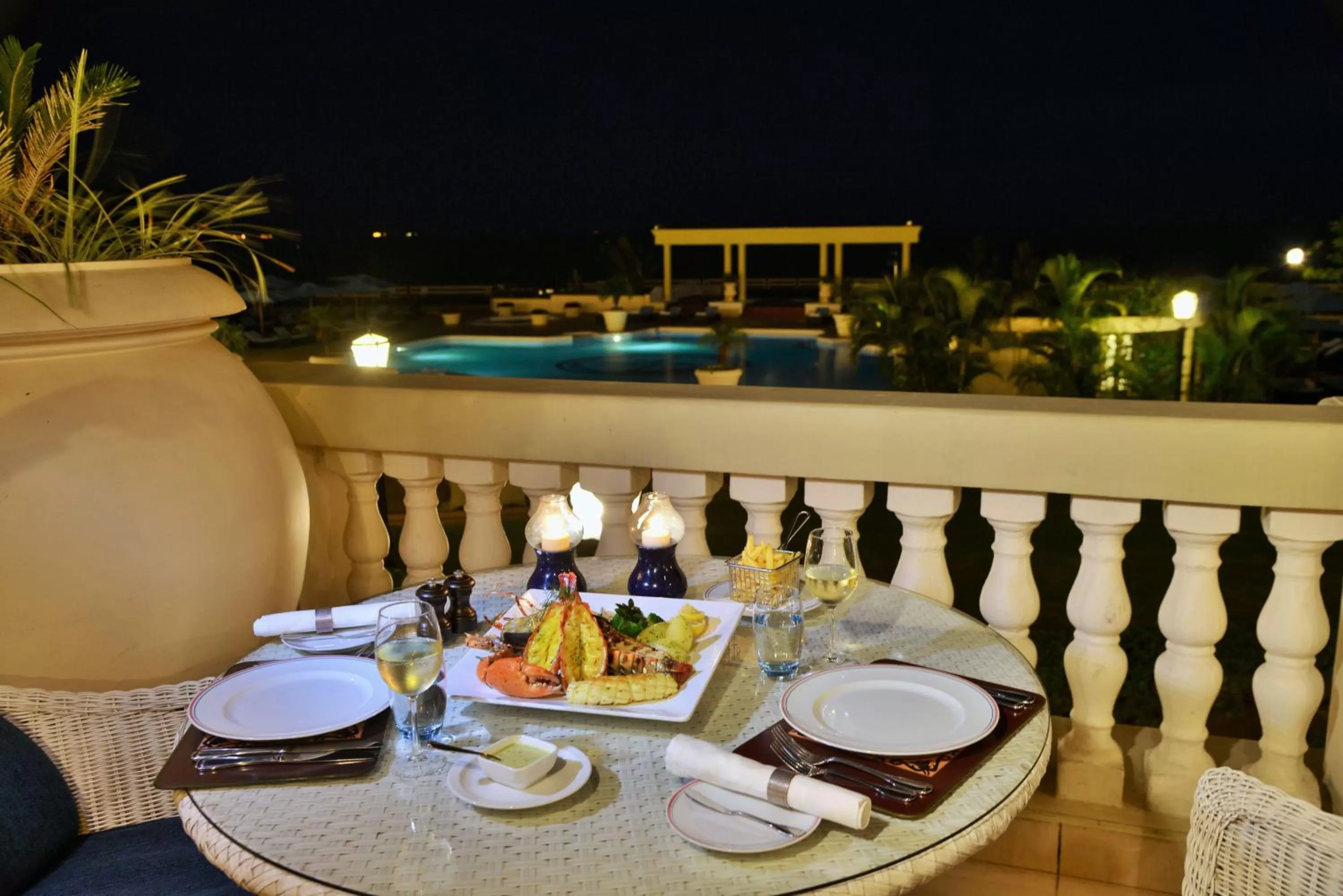 Restaurant/places to eat in Polana Serena Hotel