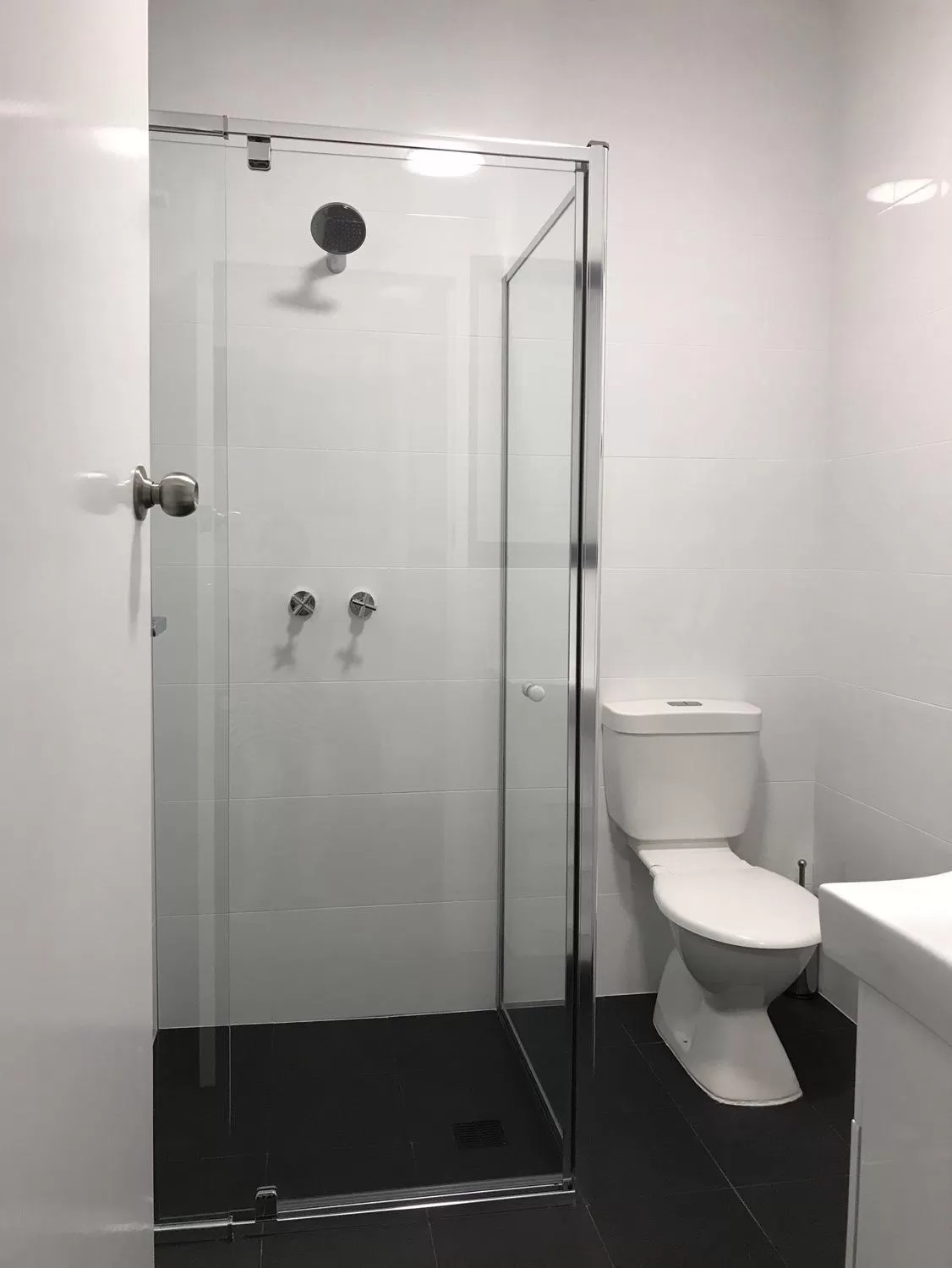 Bathroom in City Centre Motel Hotel