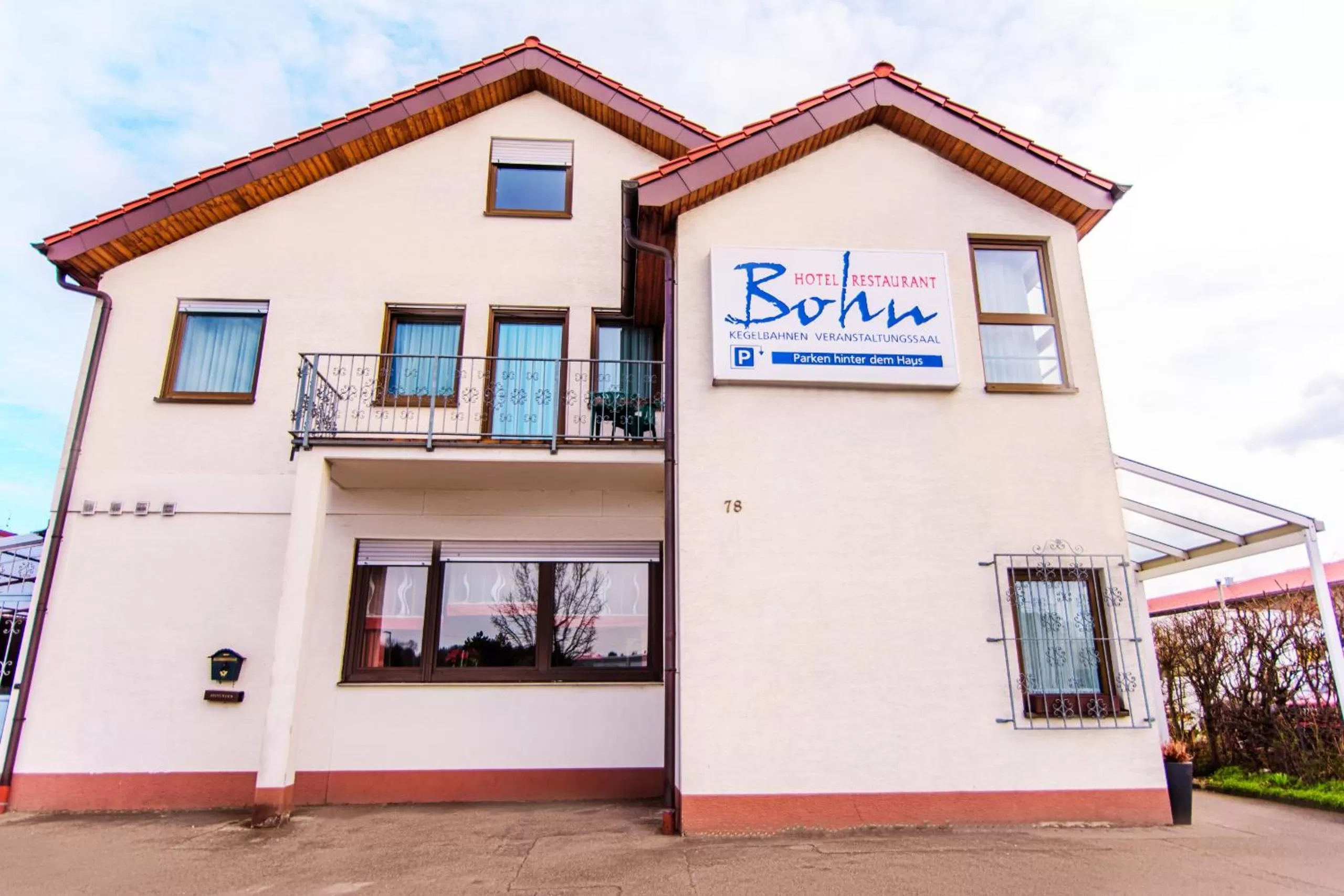 Property building in Hotel Bohn