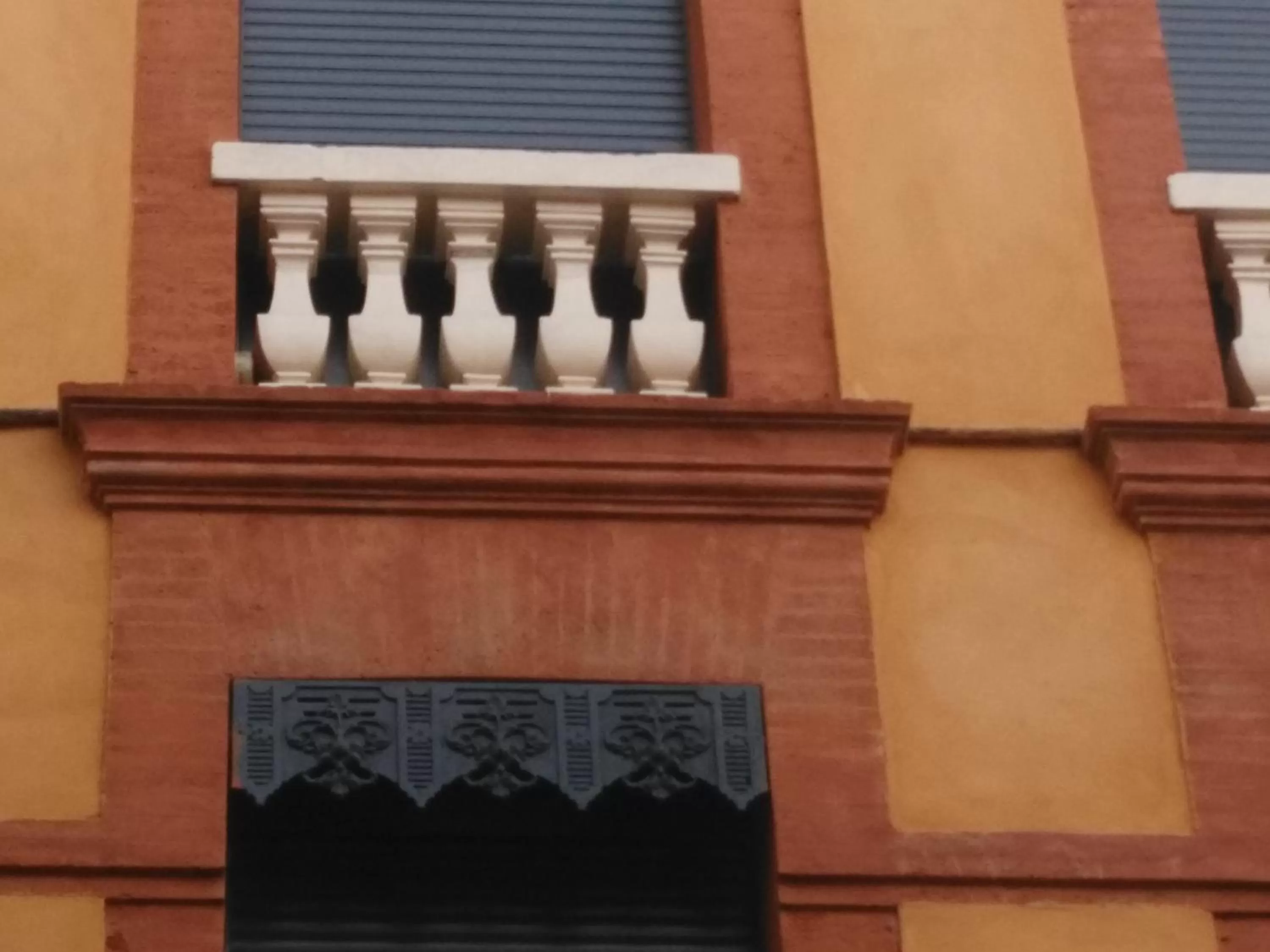 Facade/entrance in Hôtel le Pastel