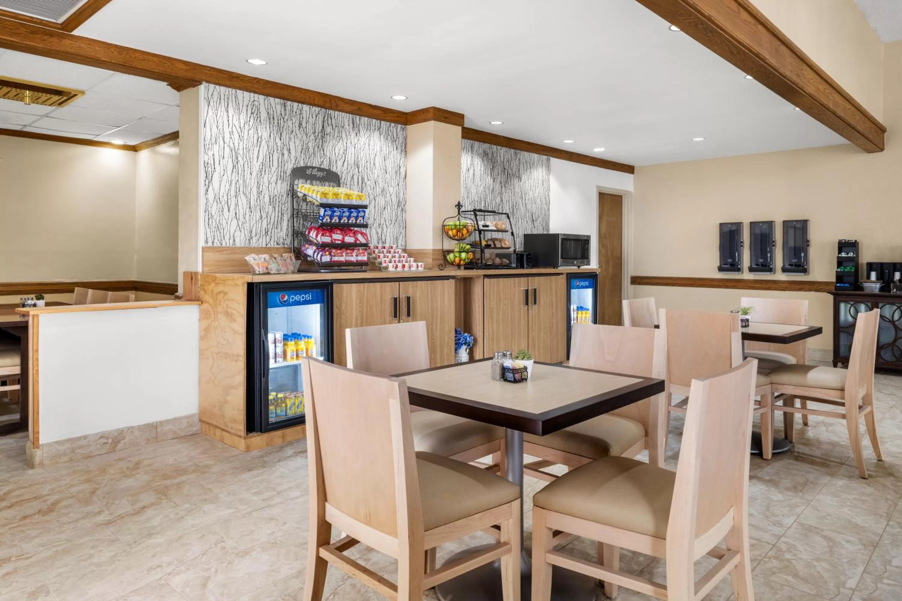 Breakfast in Montana Trailhead Inn