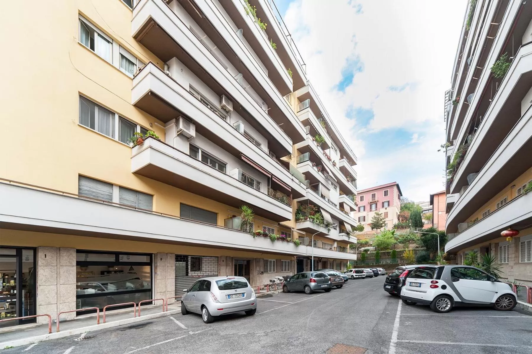 Property building in Vatican Golden Rooms
