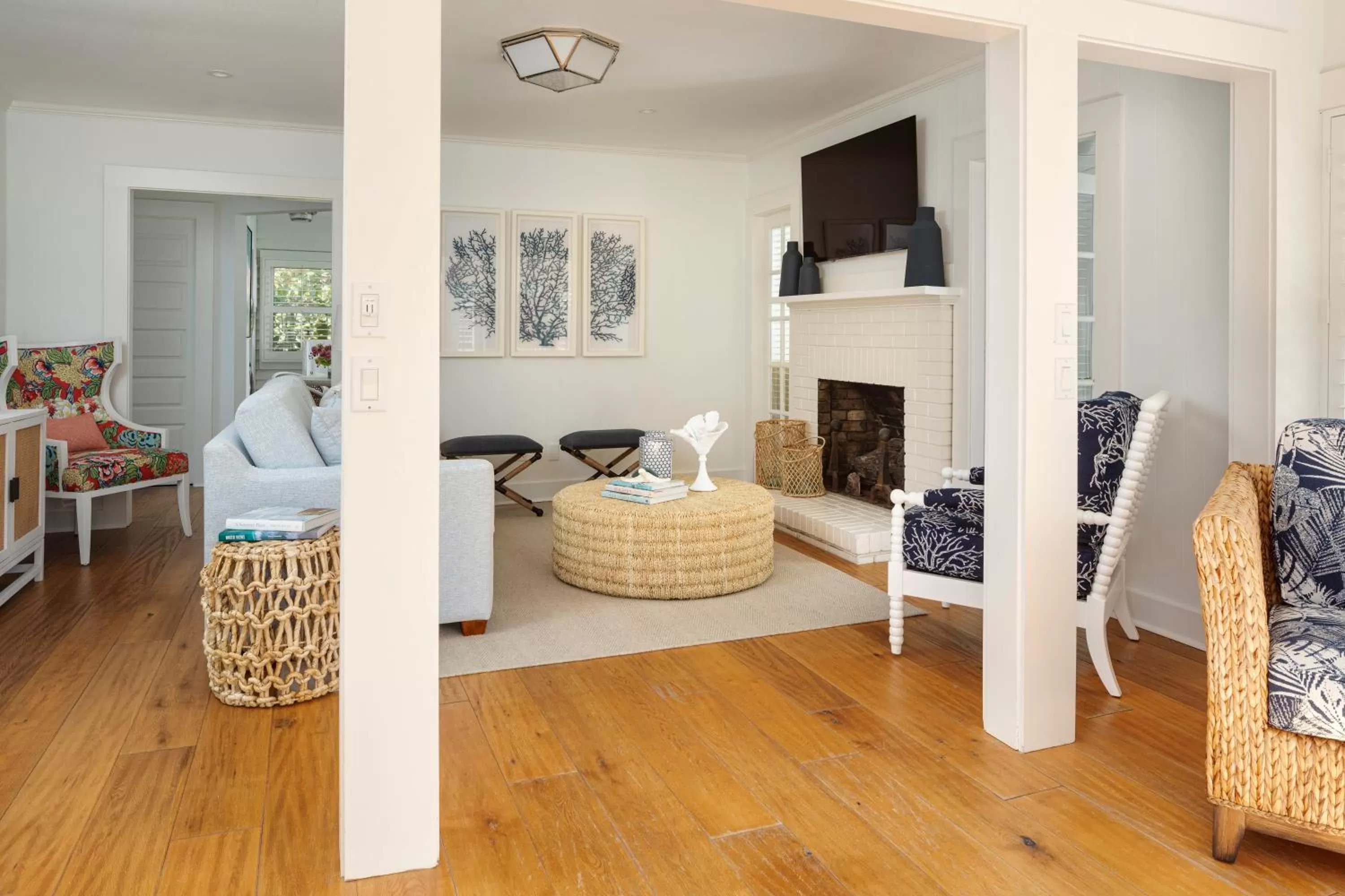 Living room in The Capri Inn