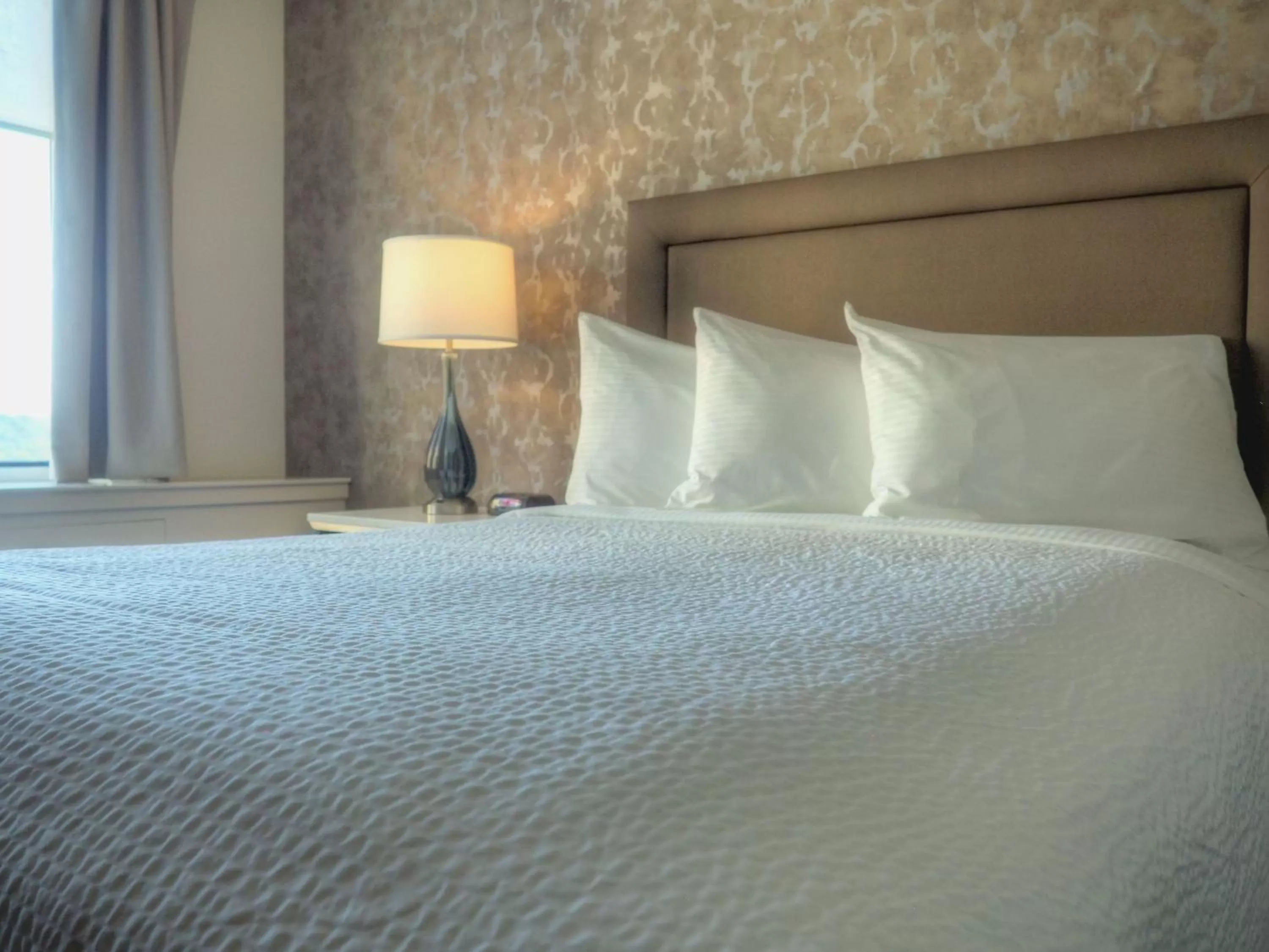 Bed in Kahler Grand Hotel