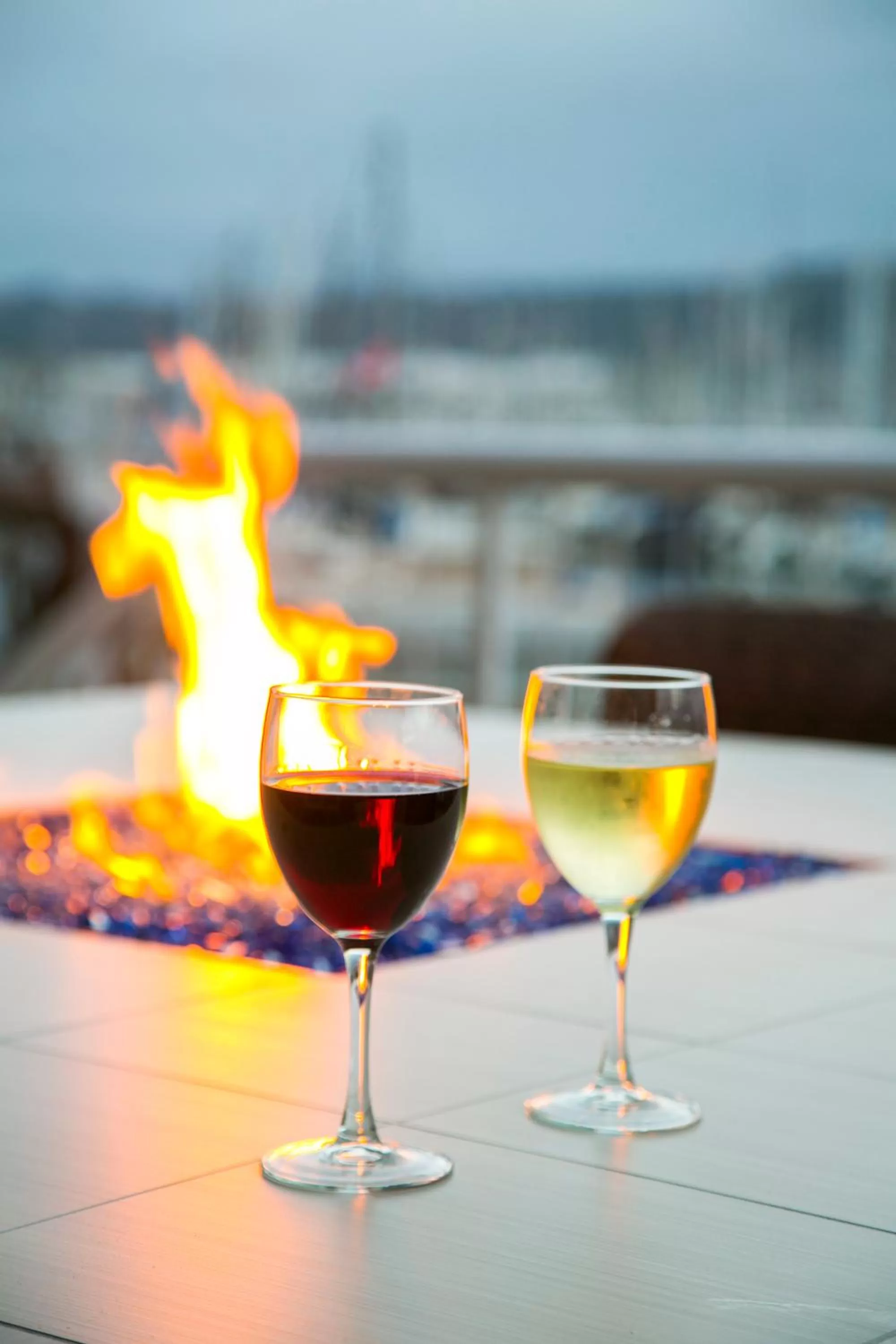 Restaurant/places to eat in Bay Club Hotel and Marina