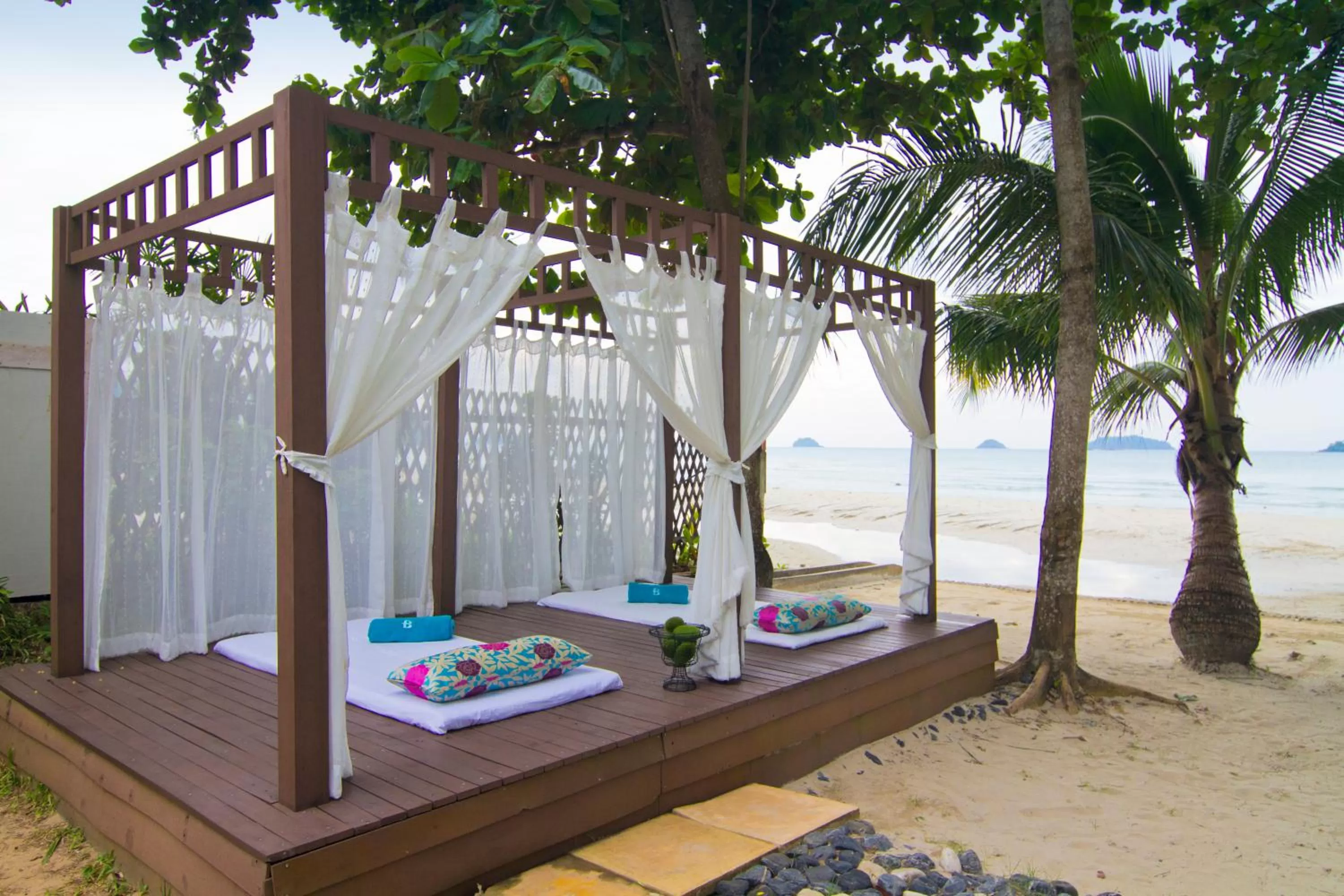 Massage in Barali Beach Resort Koh Chang