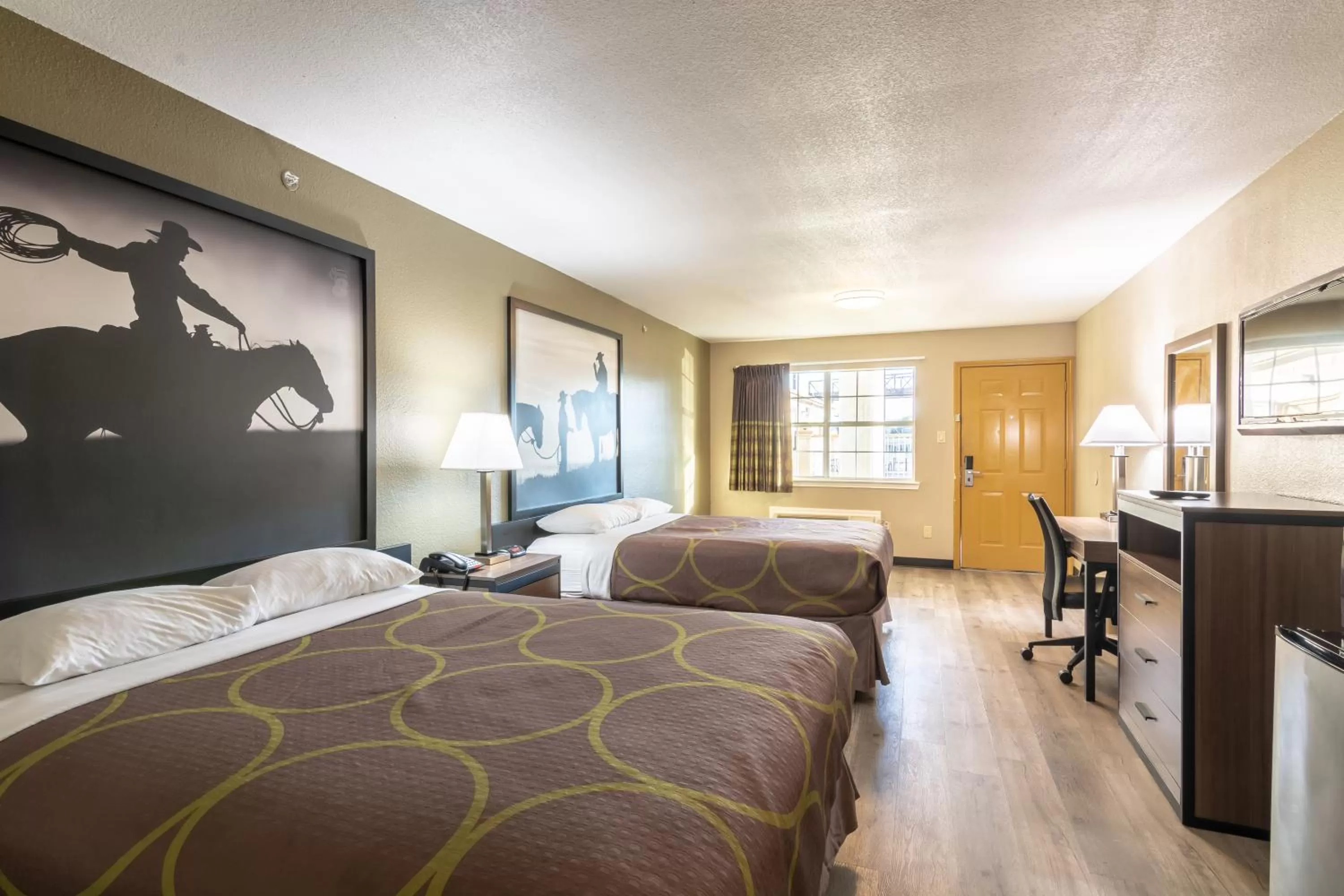Bed in Super 8 Dallas East Near Fair Park Downtown