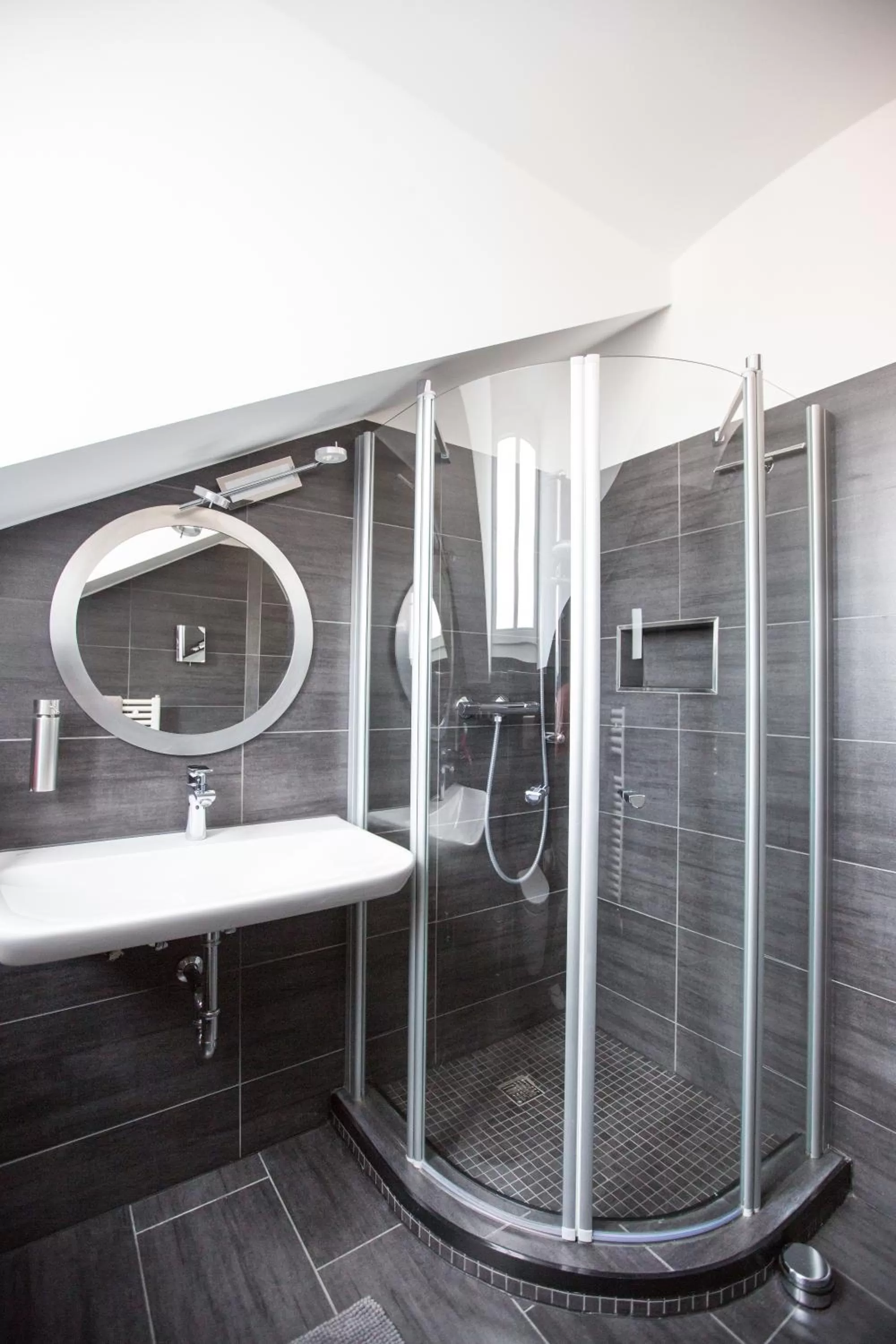 Shower in Hotel & Restaurant Fackelgarten Plau am See