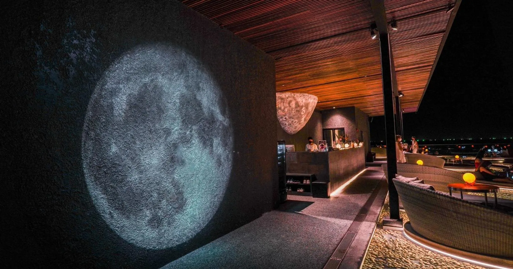 Restaurant/places to eat in Ana Anan Resort & Villas Pattaya