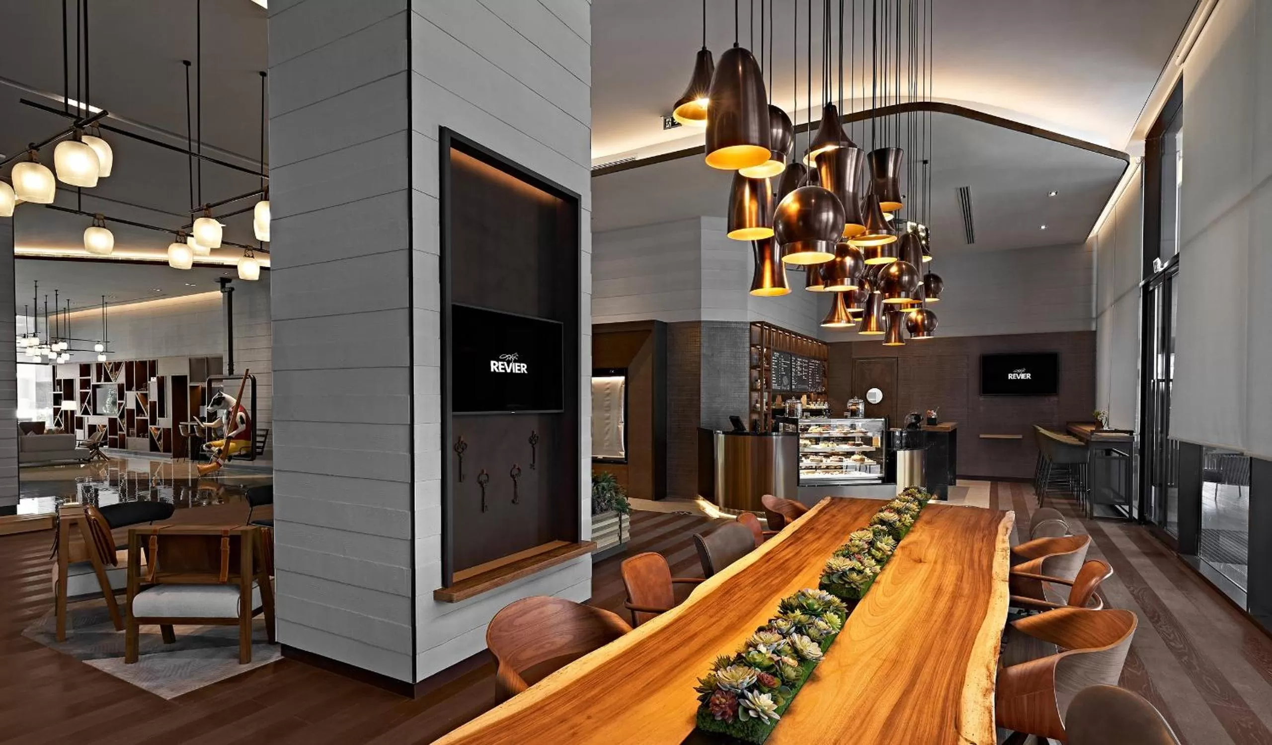 Restaurant/places to eat in Barcelo Business Bay Dubai - Formerly Revier Hotel