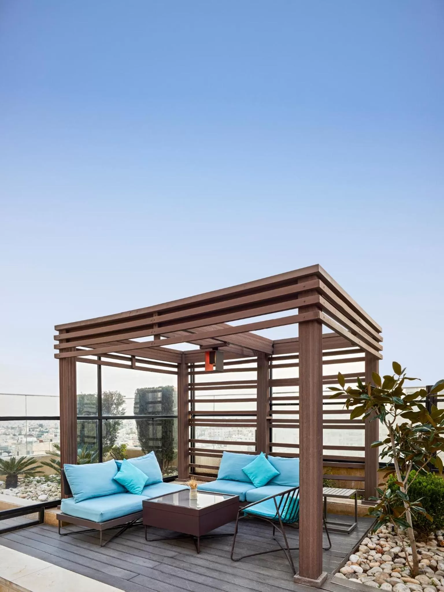 Restaurant/places to eat in Fairmont Amman