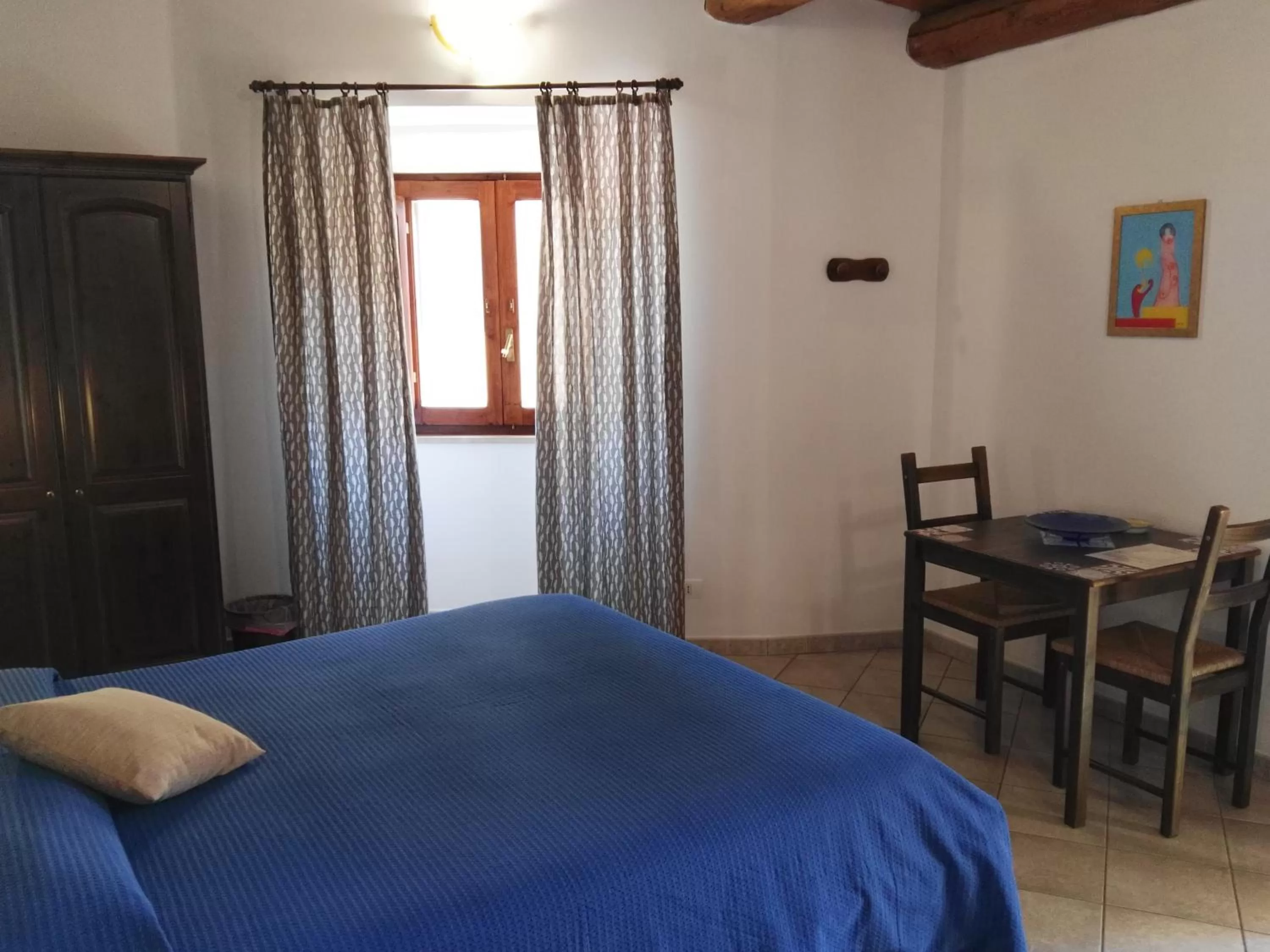 Bedroom, Bed in Cloris Guest House