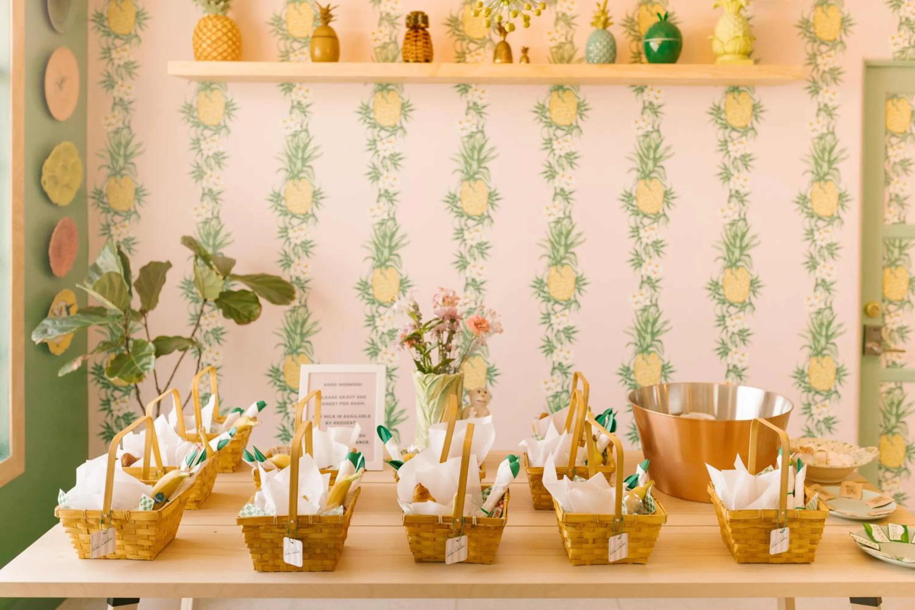 Restaurant/places to eat in Les Cactus