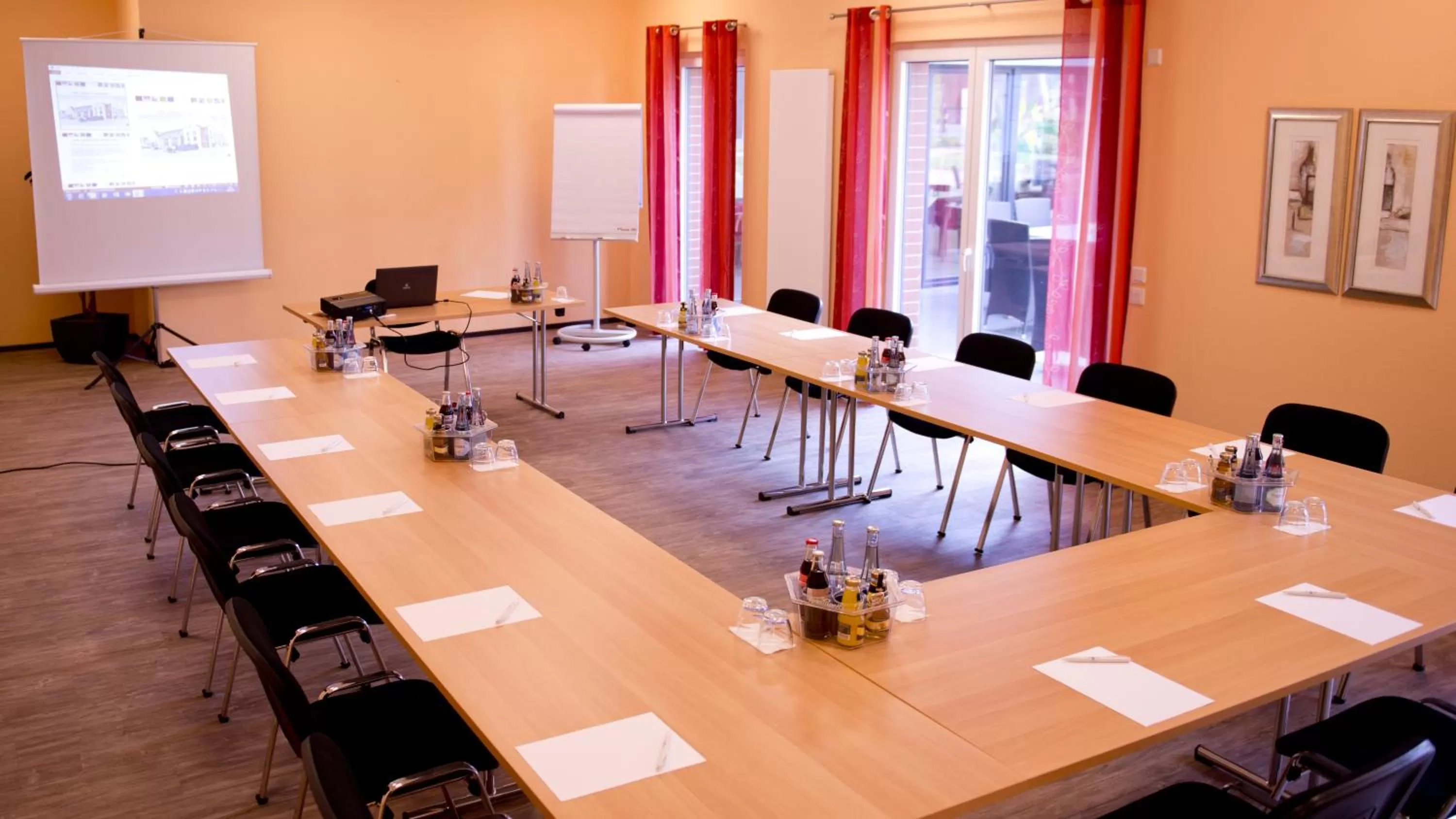 Day, Business Area/Conference Room in Hotel Am Markt