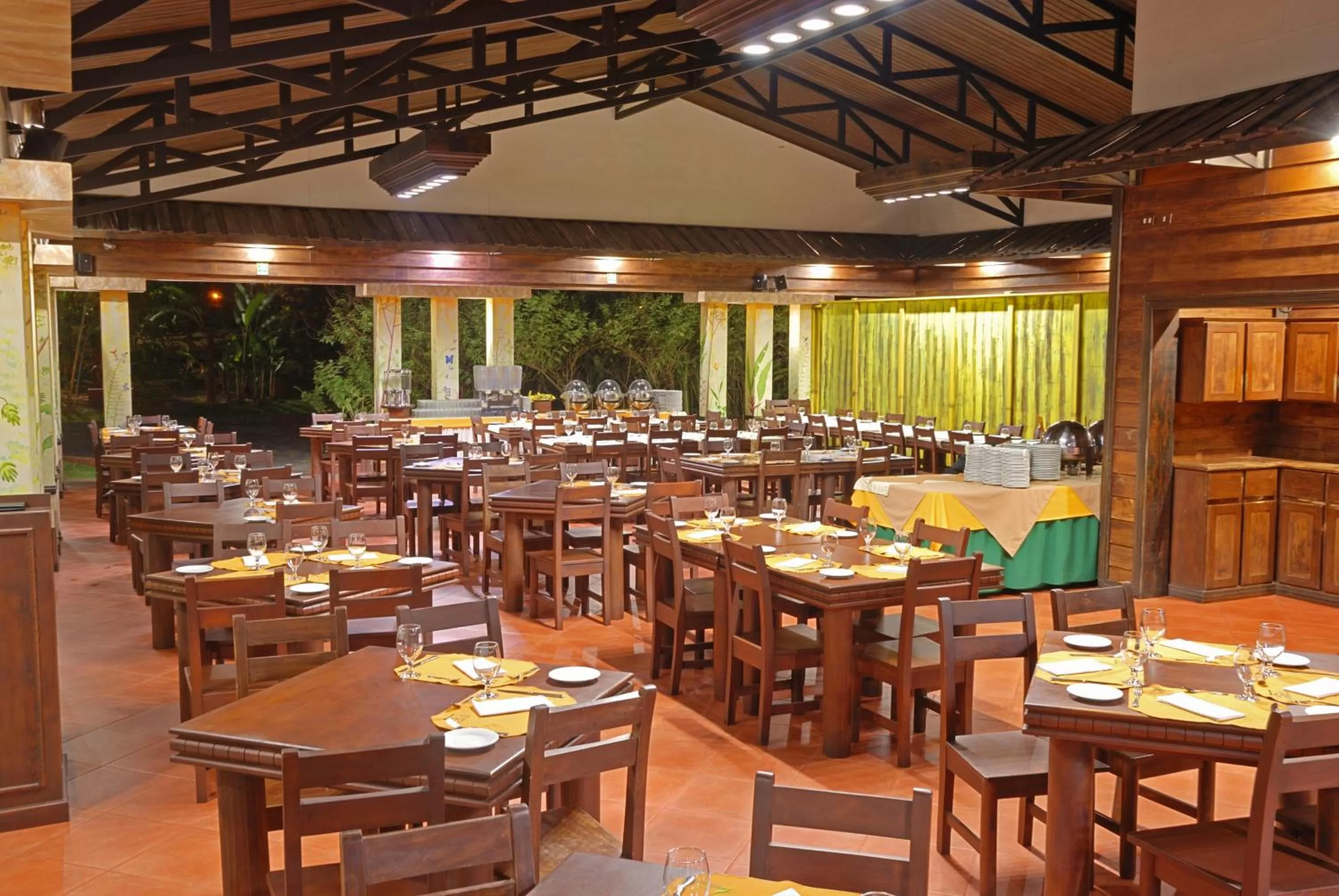 Restaurant/places to eat in Volcano Lodge, Hotel & Thermal Experience