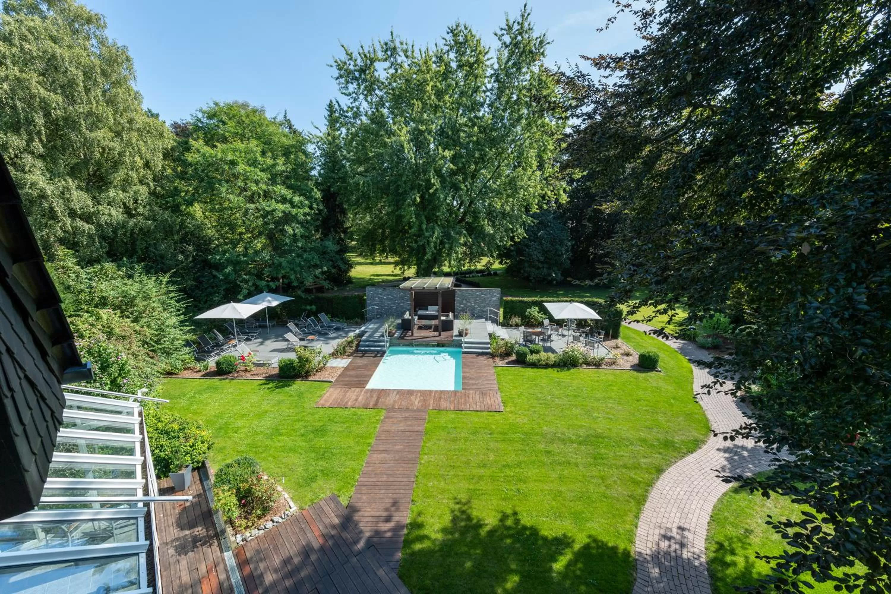 Garden, Pool View in Ferienhotel Haus Becker