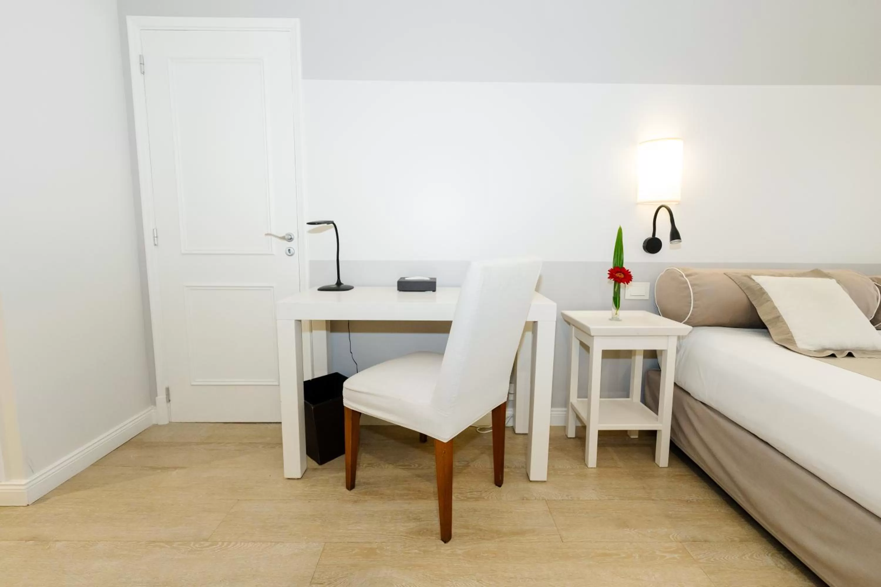 Bed in Loi Suites Recoleta Hotel