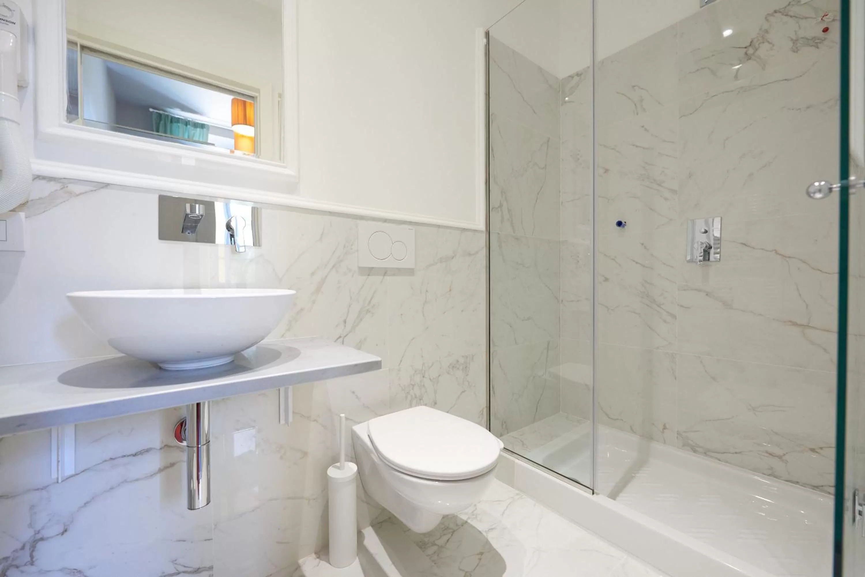 Shower in My Guest in Florence