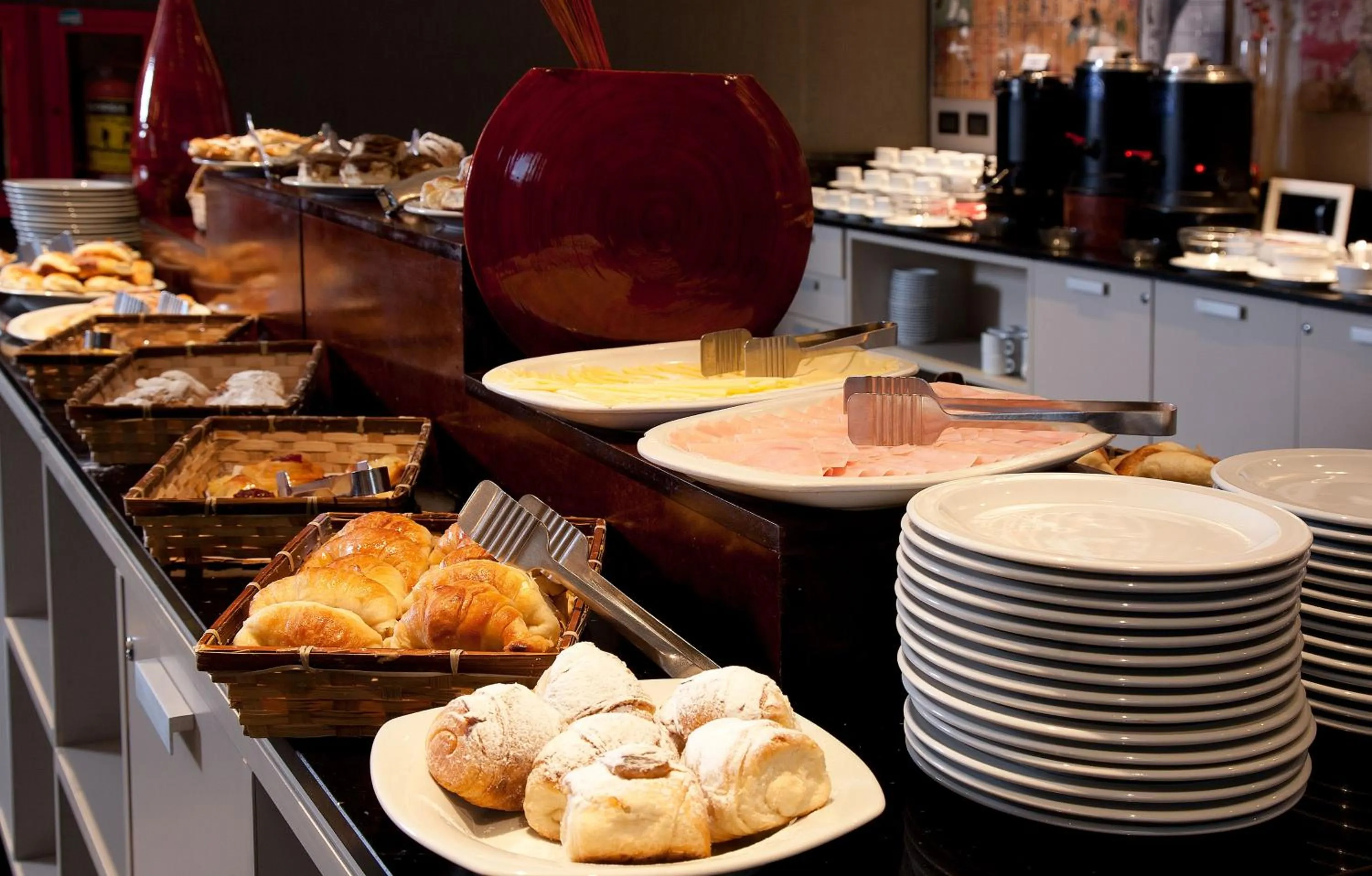 Continental breakfast in Two Hotel Buenos Aires