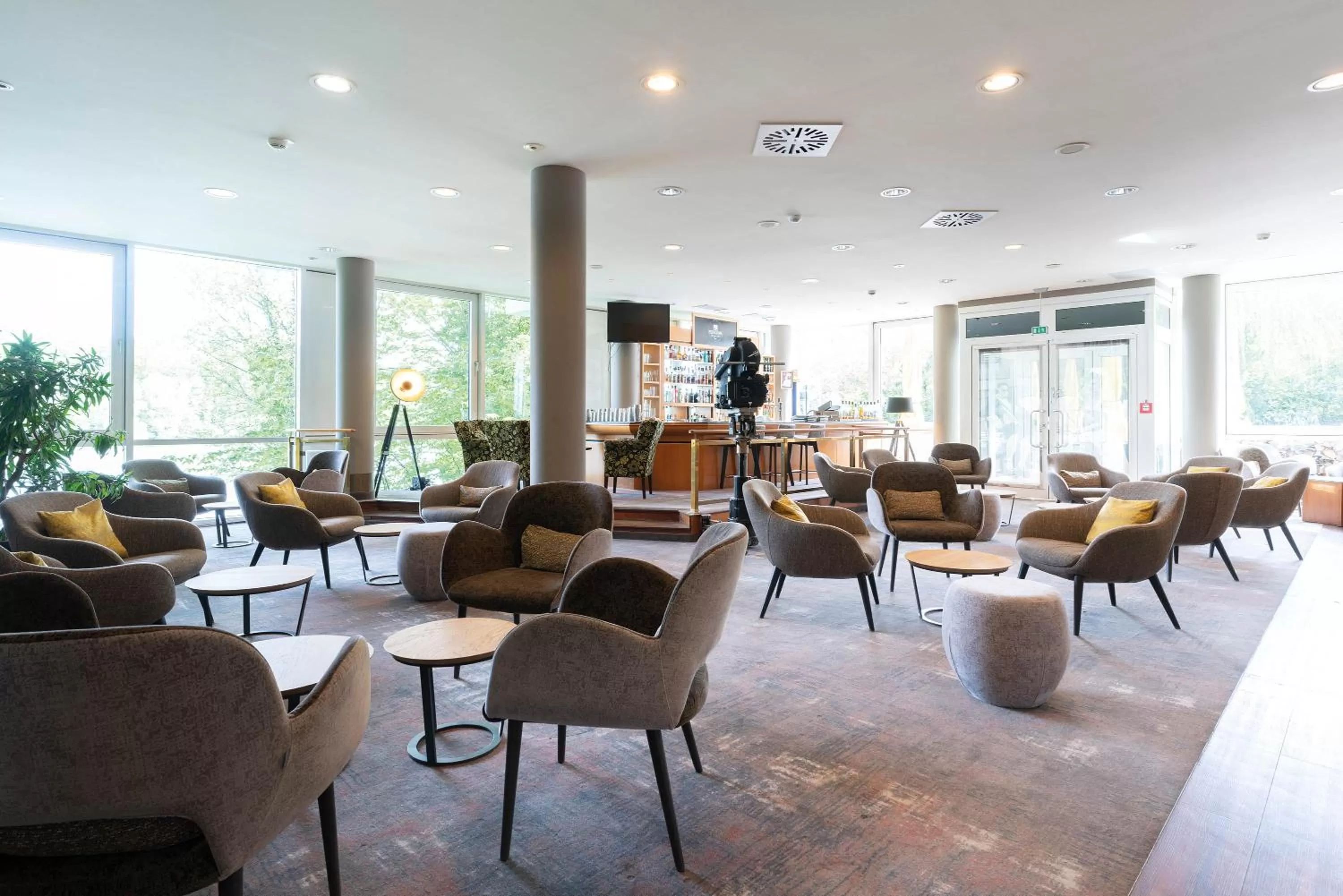 Lounge or bar in Seminaris Avendi Hotel Potsdam