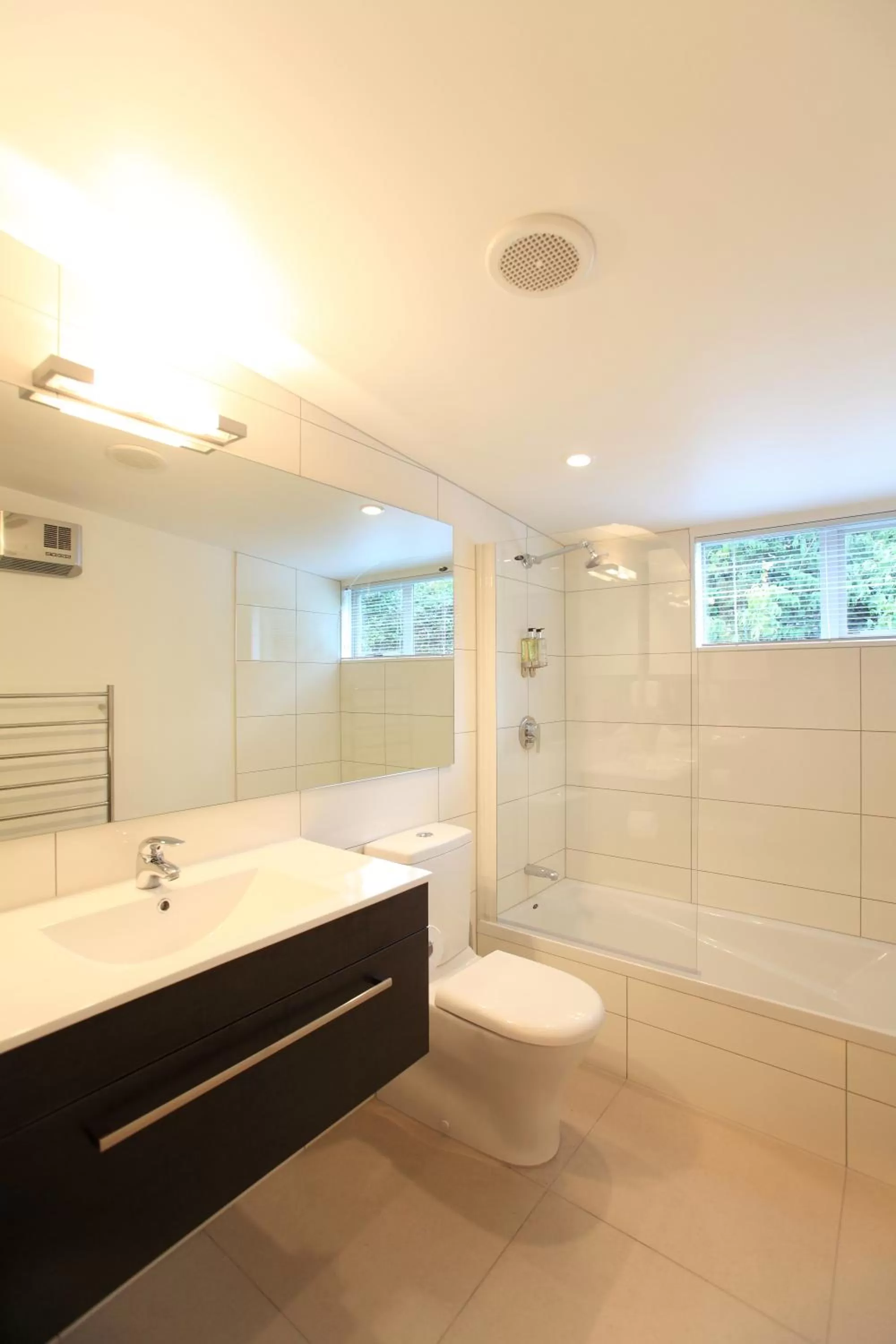 Bathroom in Cranbury Court Apartments