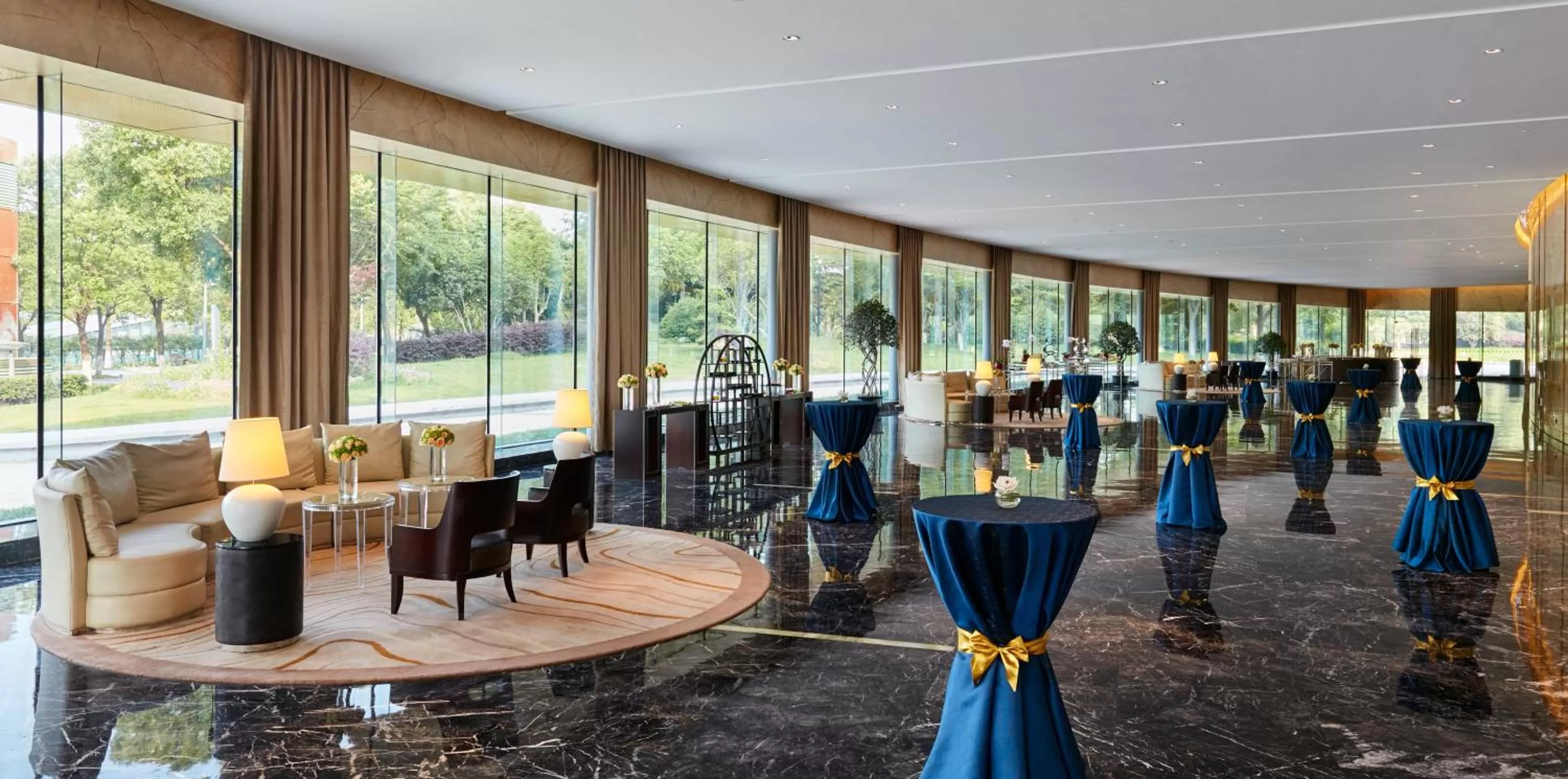 Meeting/conference room in InterContinental Hangzhou ICC by IHG