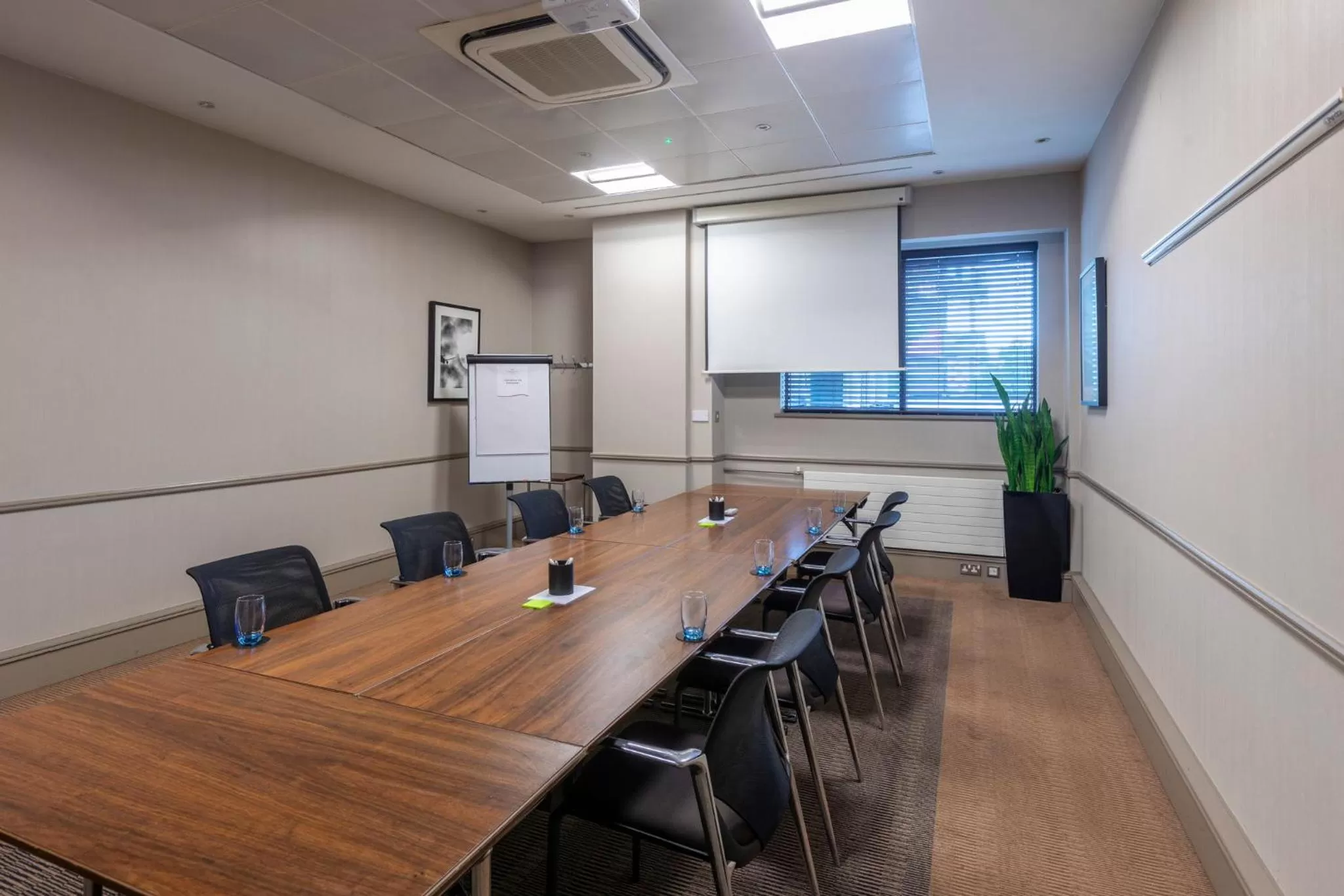Meeting/conference room in Crowne Plaza Birmingham NEC by IHG