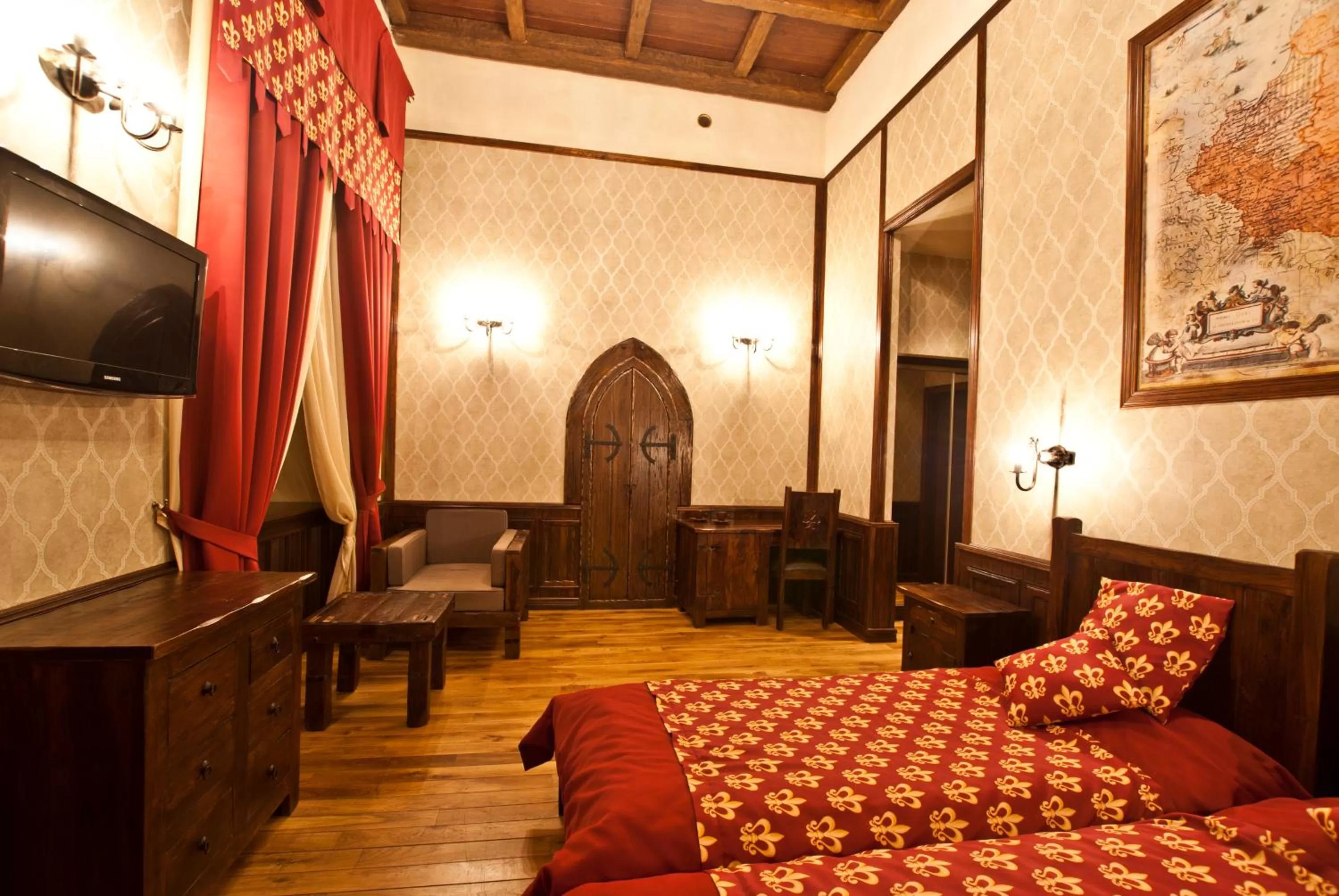 Bed in Zamek Uniejów