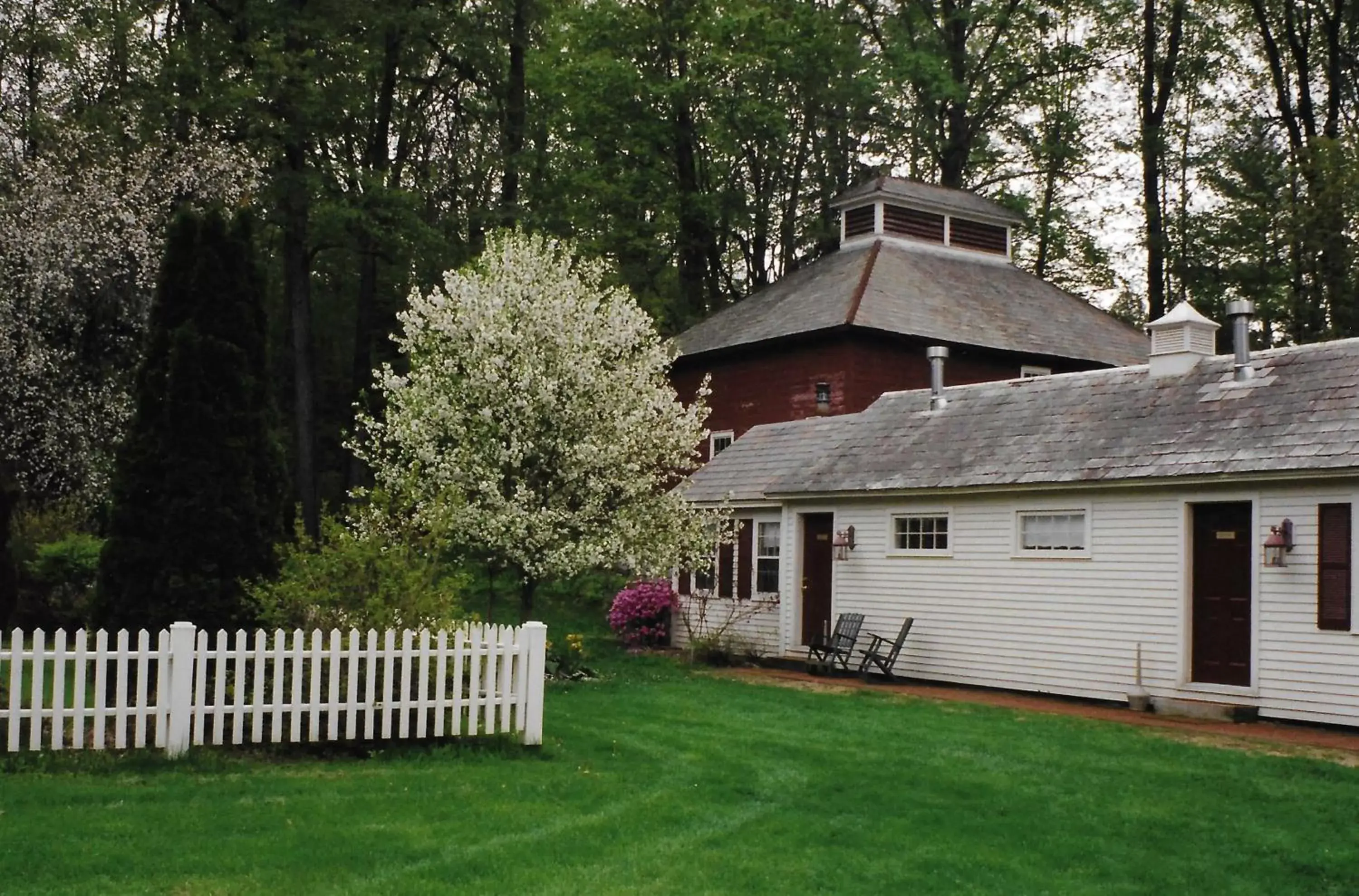 King Room with Spa Bath in Arlington Inn & Spa King Room with Spa Bath in Arlington Inn & Spa