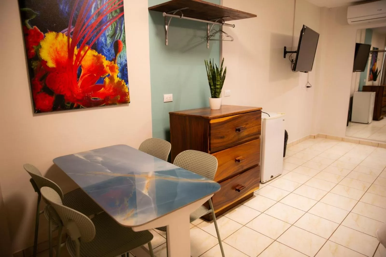 TV and multimedia, Dining Area in La Boya Hotel y Parque Acuático