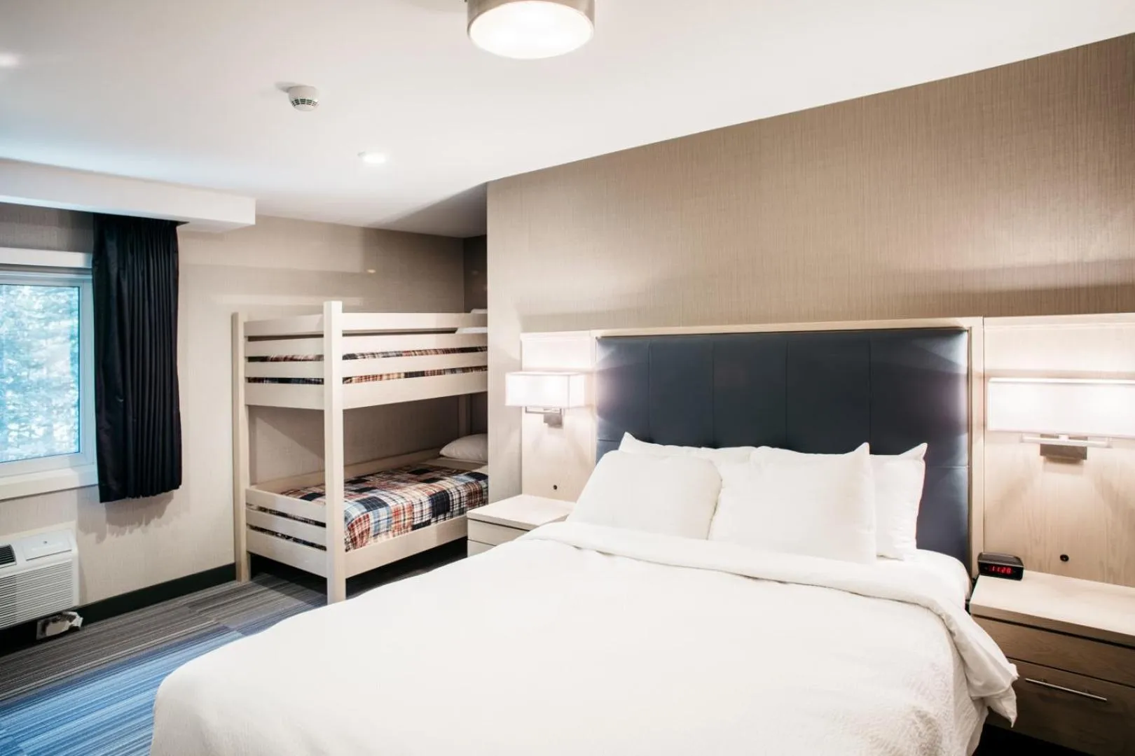 Bed in Mountaineer Lodge