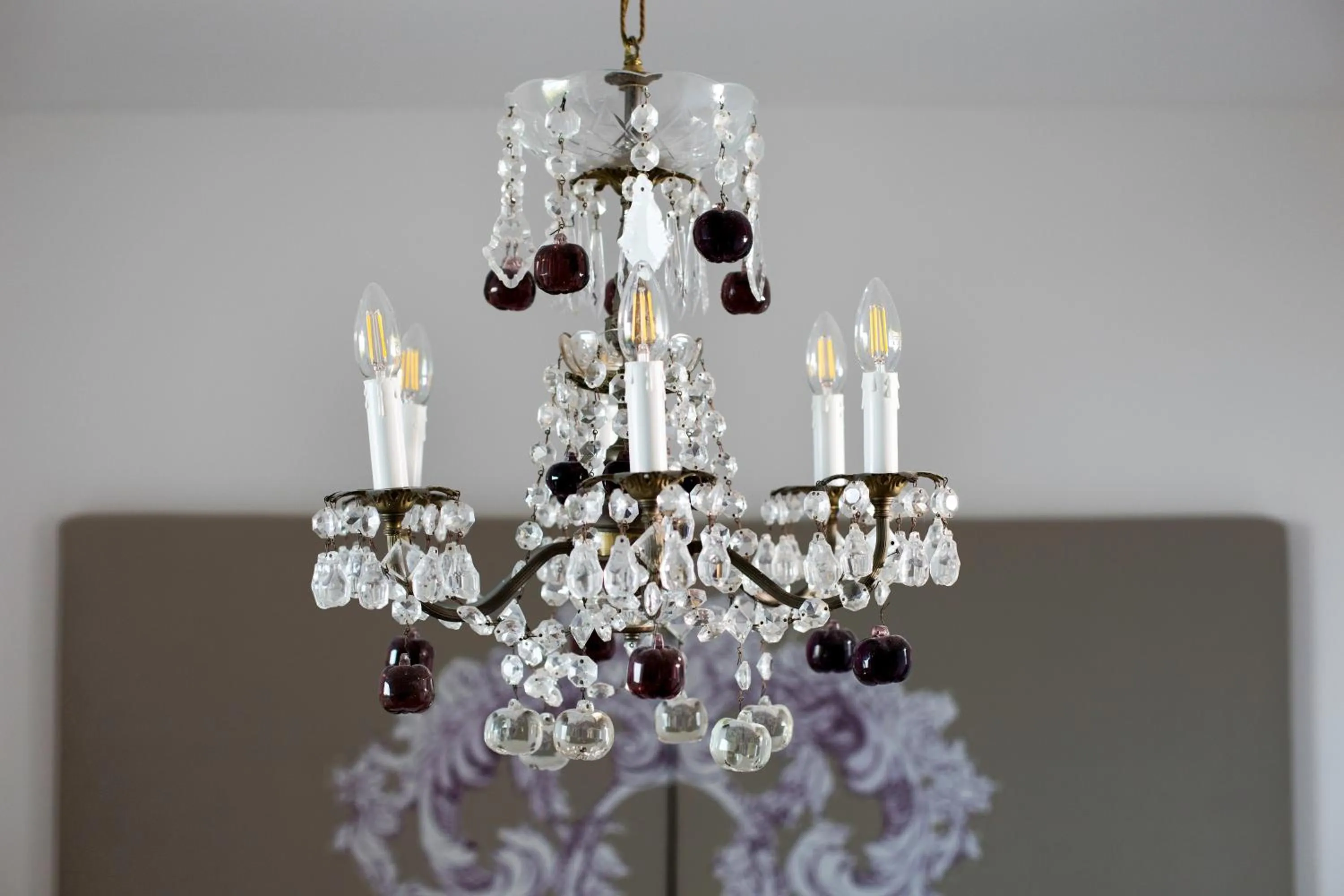 Decorative detail in Villa Oriana Relais