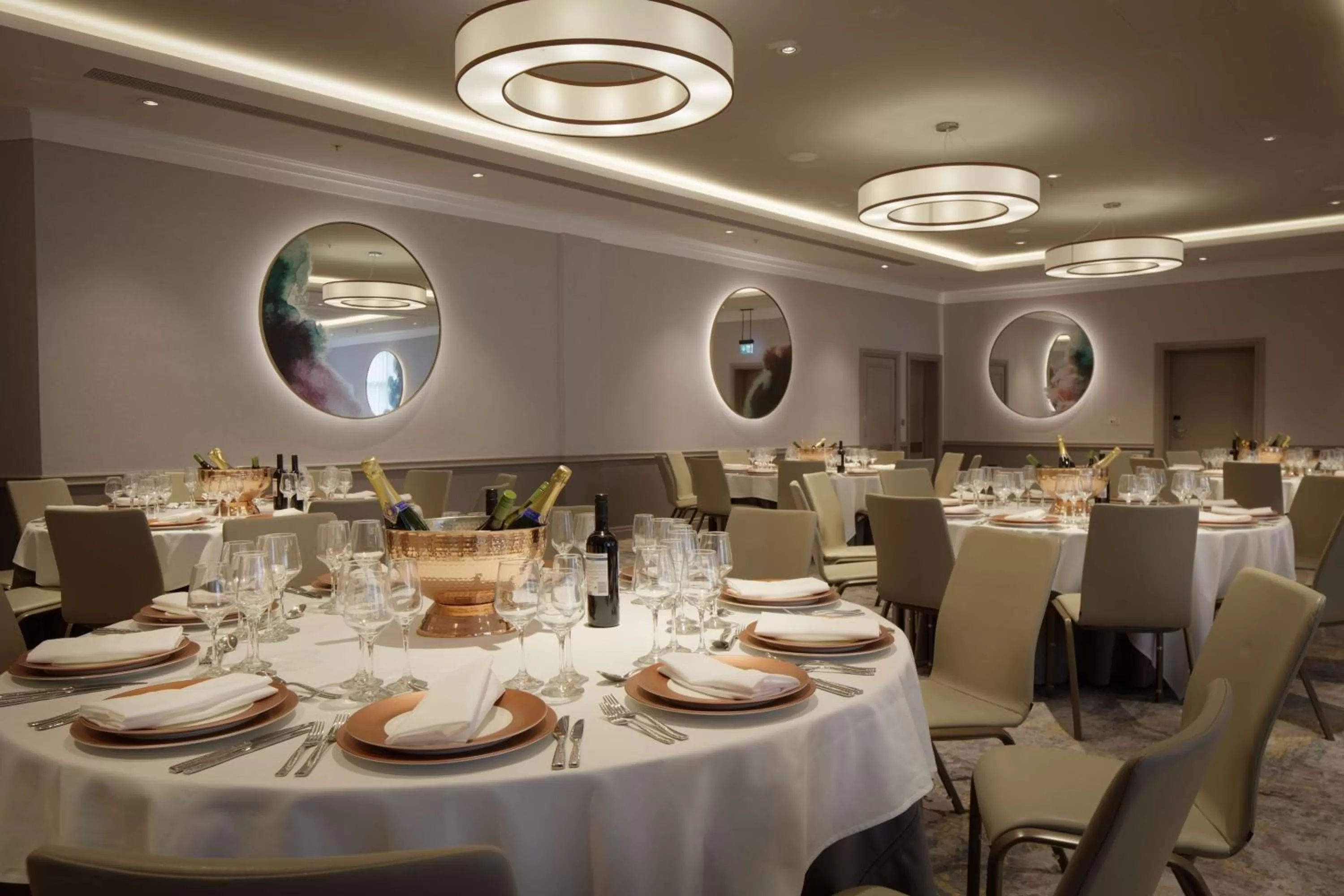 Meeting/conference room in DoubleTree by Hilton Bath