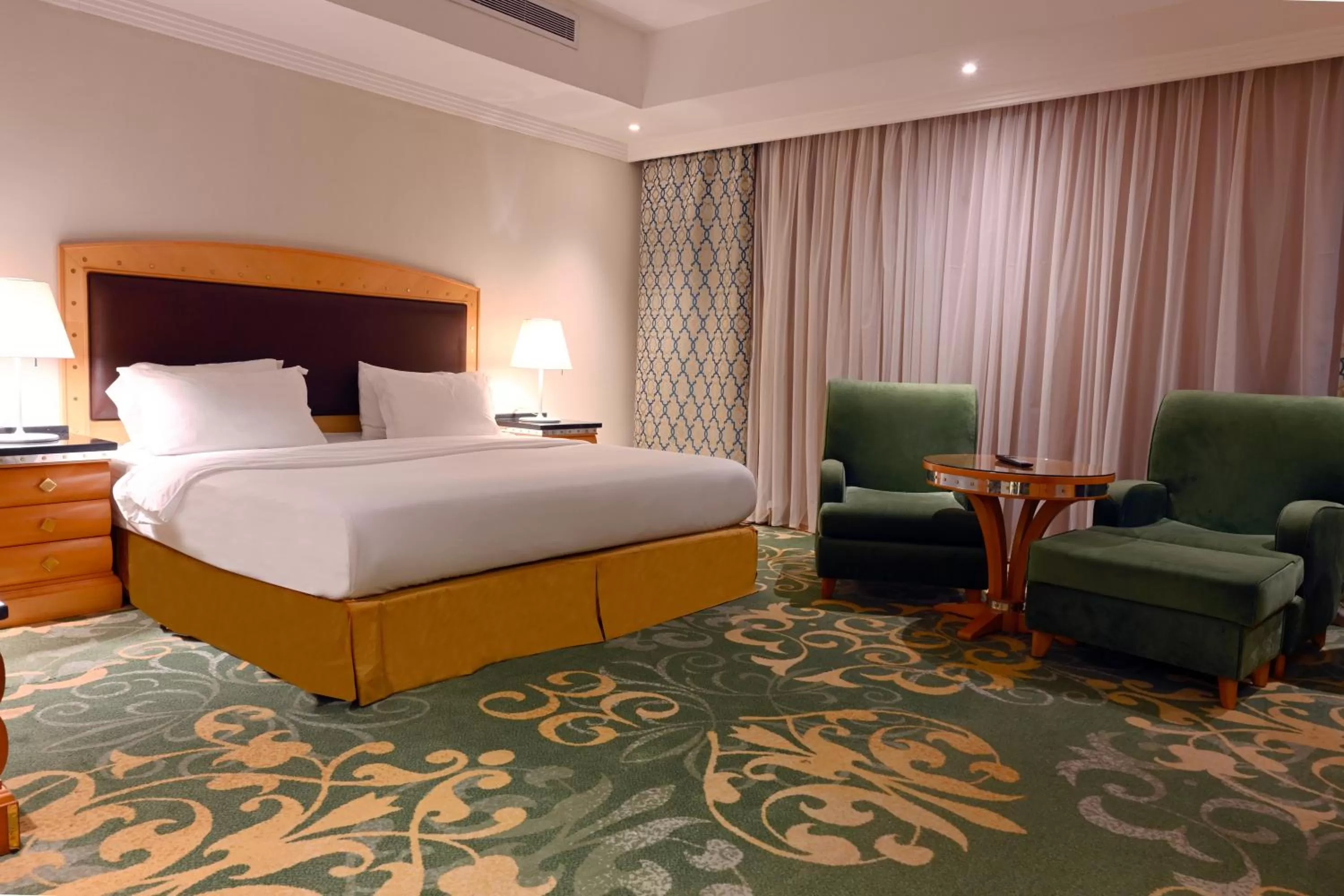 Bed in Quiet Dreams - Serviced Apartments King abdul Aziz Street Branch