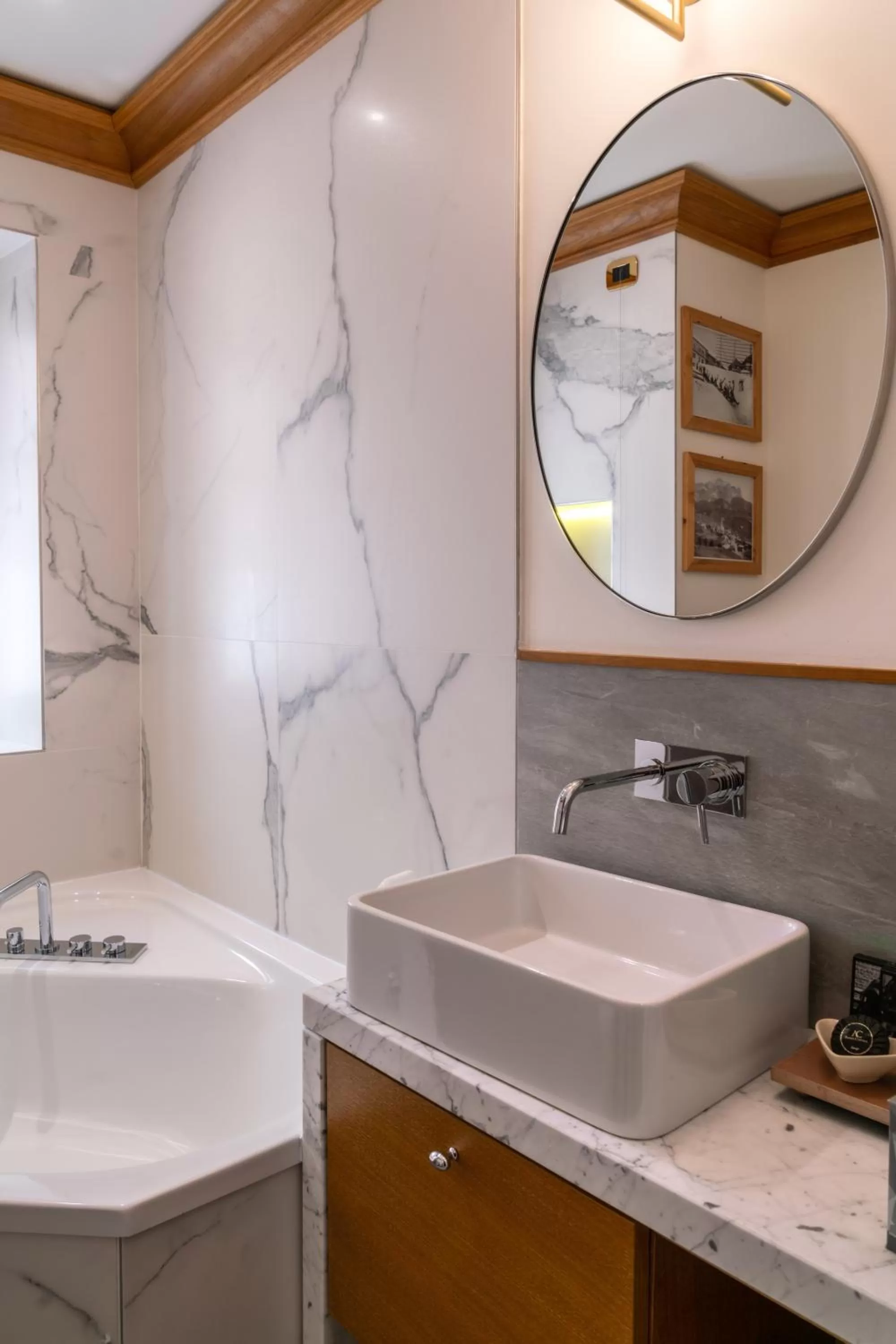 Bathroom in Ambra Cortina Luxury&Fashion Hotel