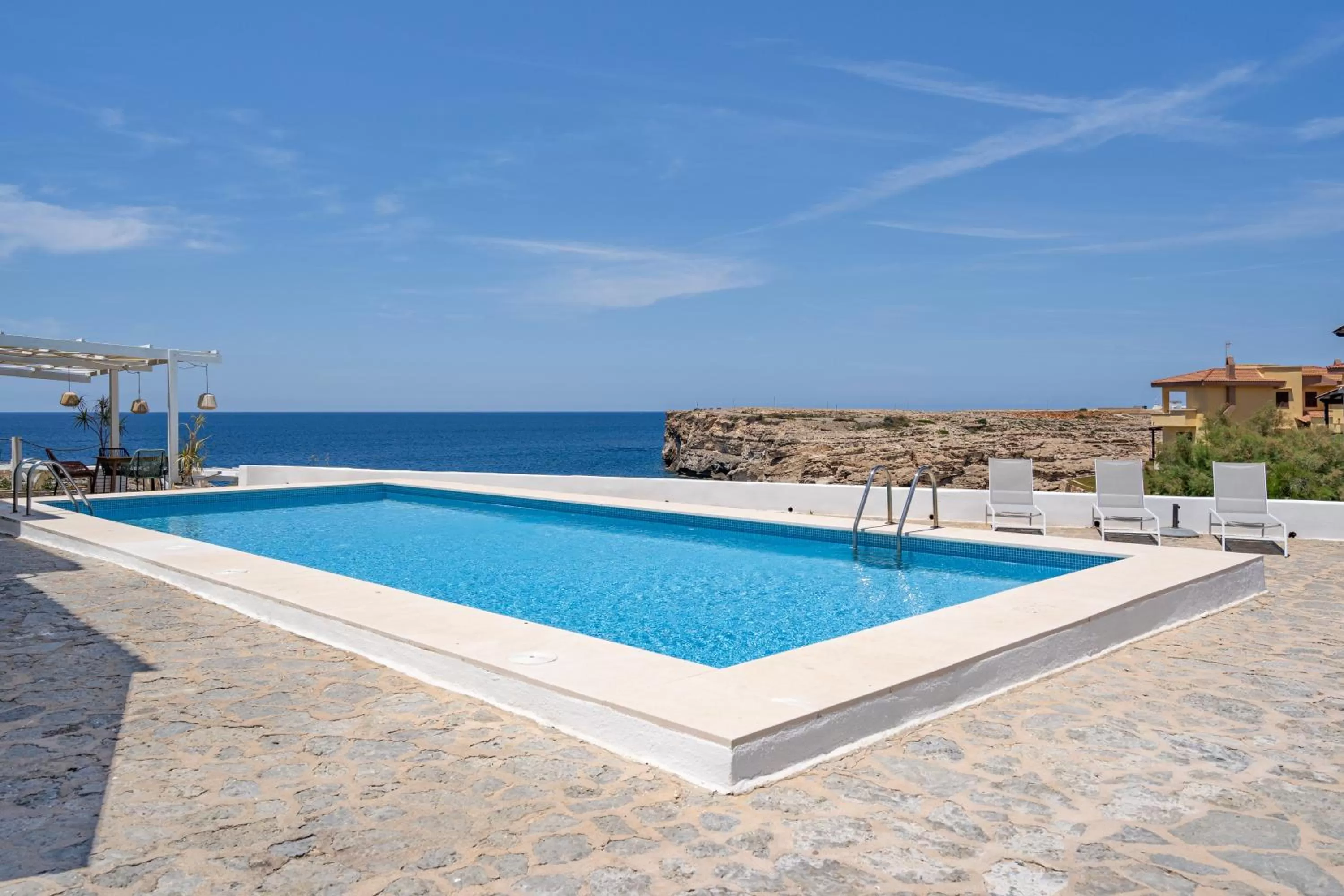 Swimming pool in VORAMAR