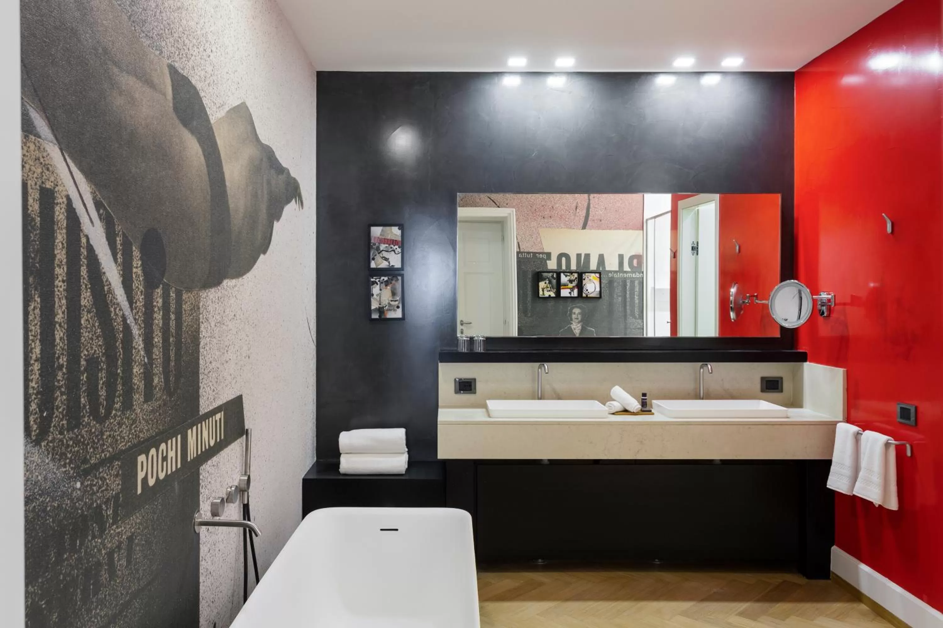 Hot Tub in Galleria Vik Milano - Townhouse Galleria - Small Luxury Hotels of the World