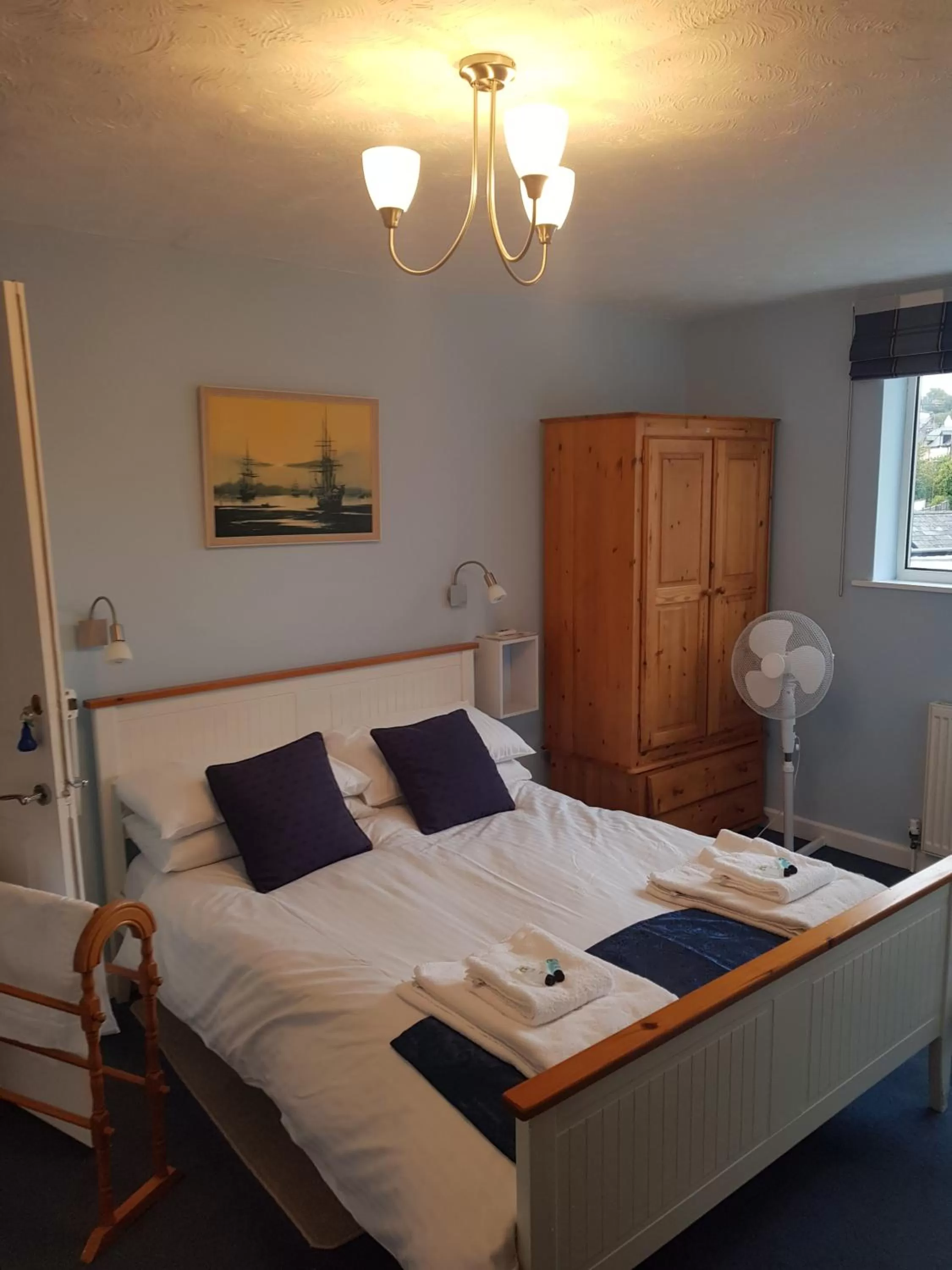 Bedroom, Room Photo in The Mariner Guest House