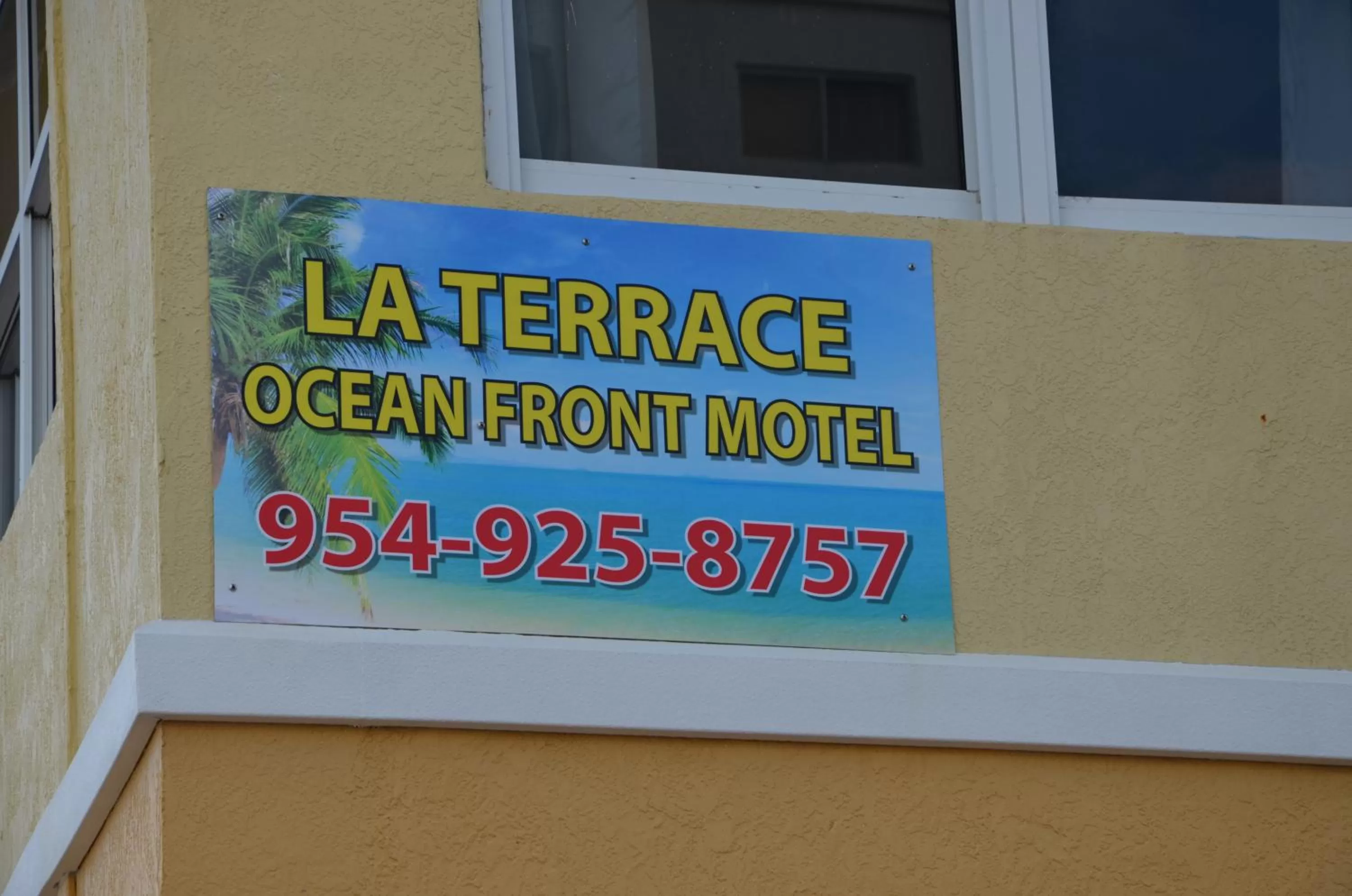 Property building in La Terrace Oceanfront