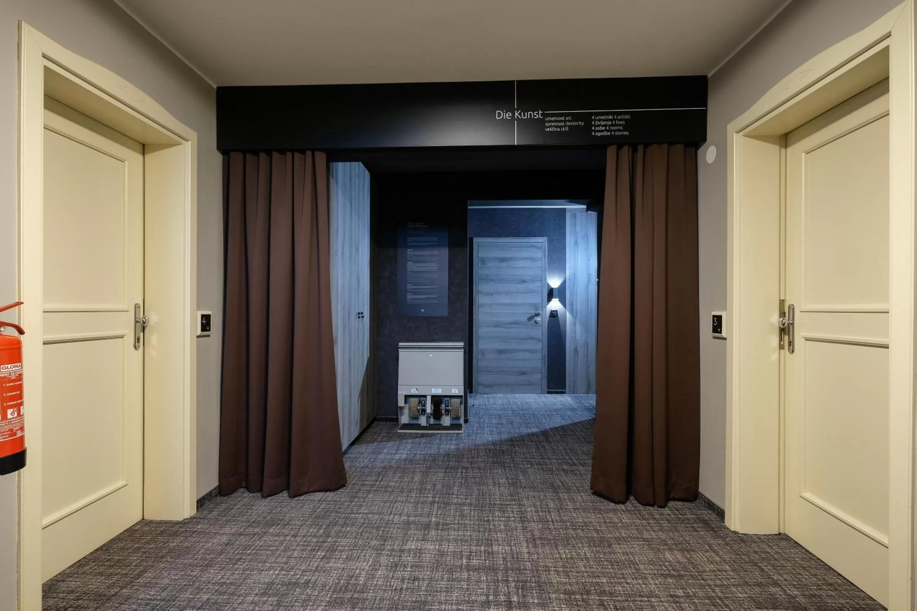 Decorative detail in Hotel Kunst