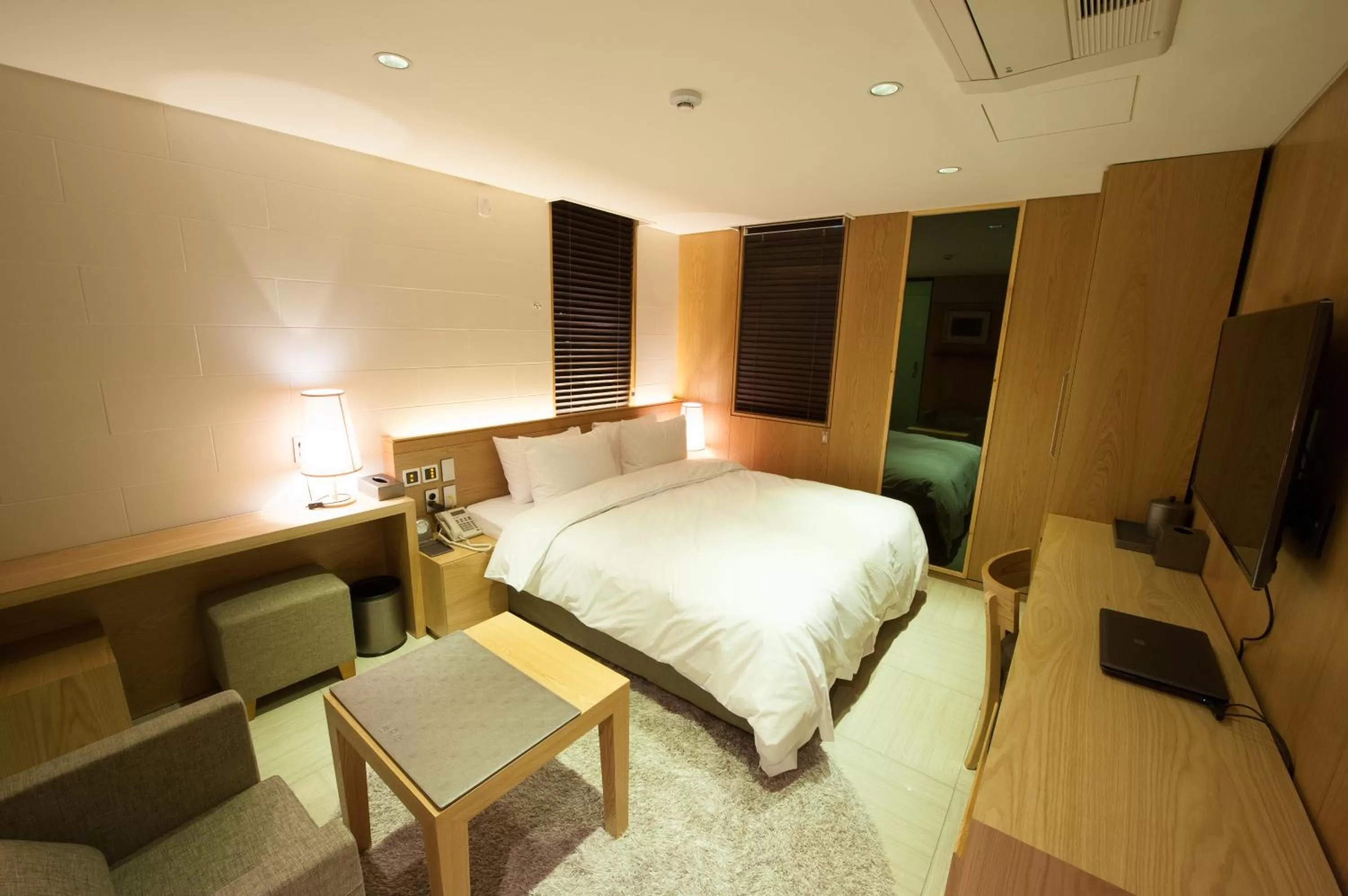 Photo of the whole room, Bed in Rian Hotel