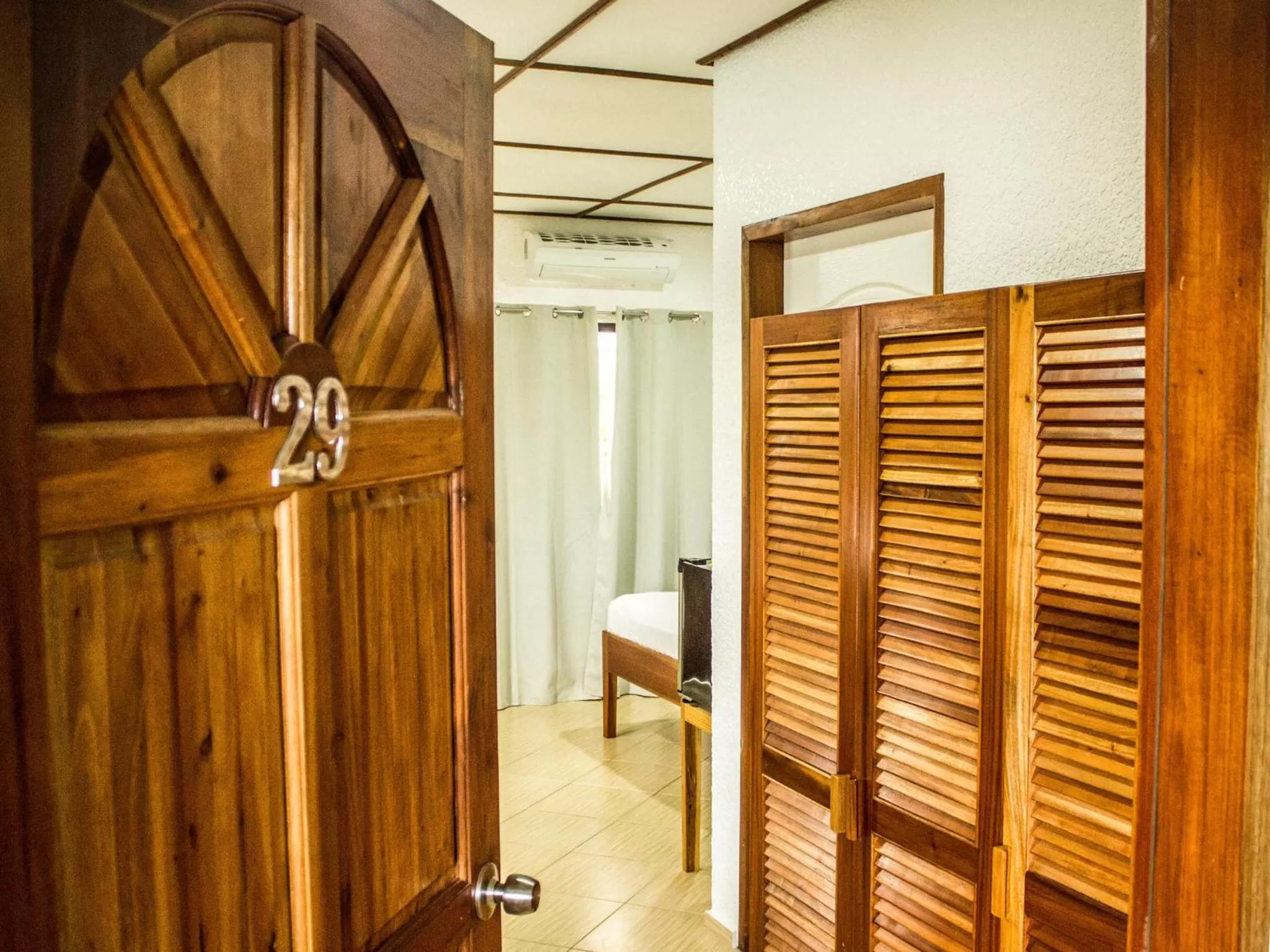 Bathroom in Jugalis Hotel and Restaurant