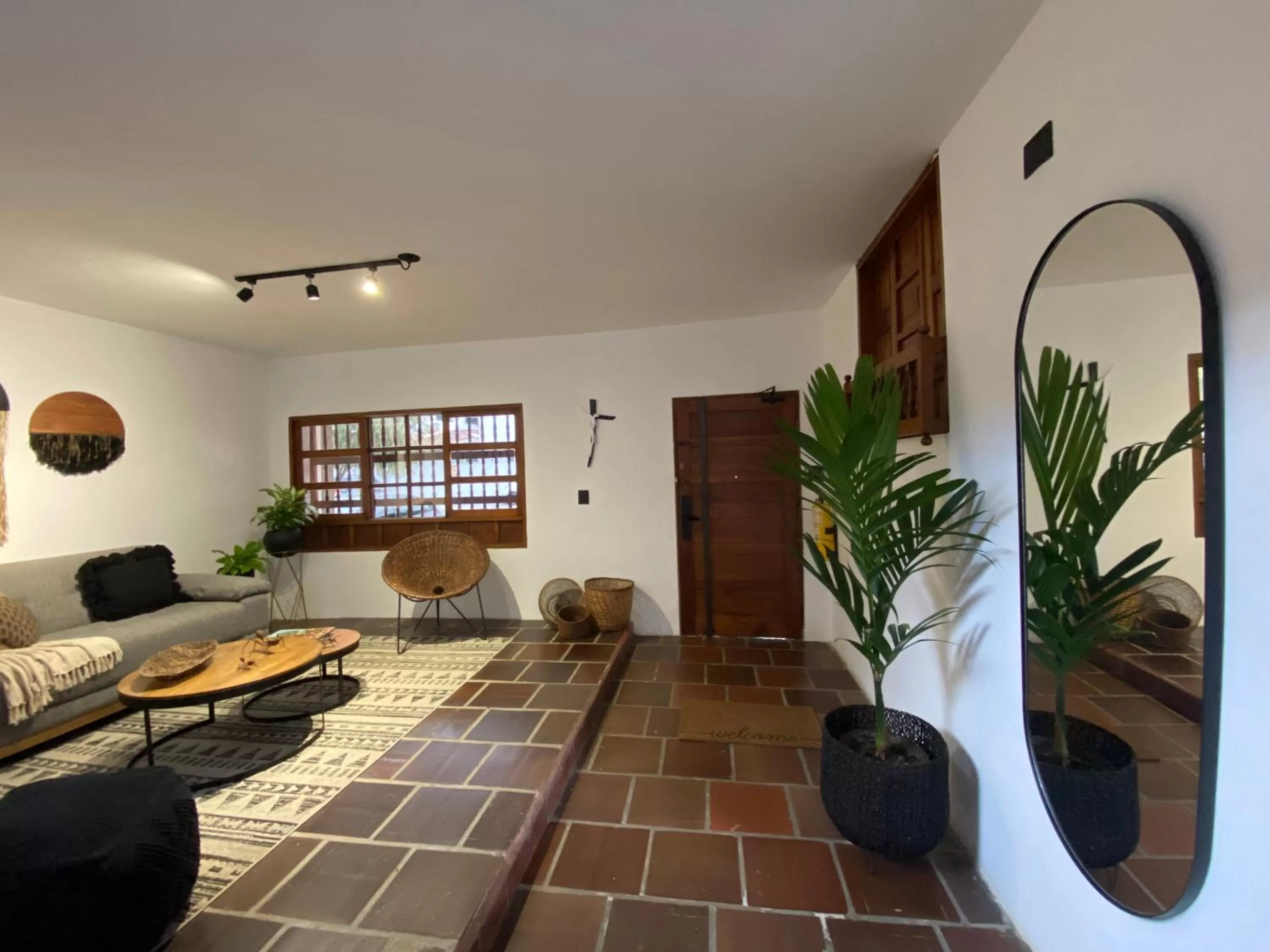 acessibility, Seating Area in Casa Medallo