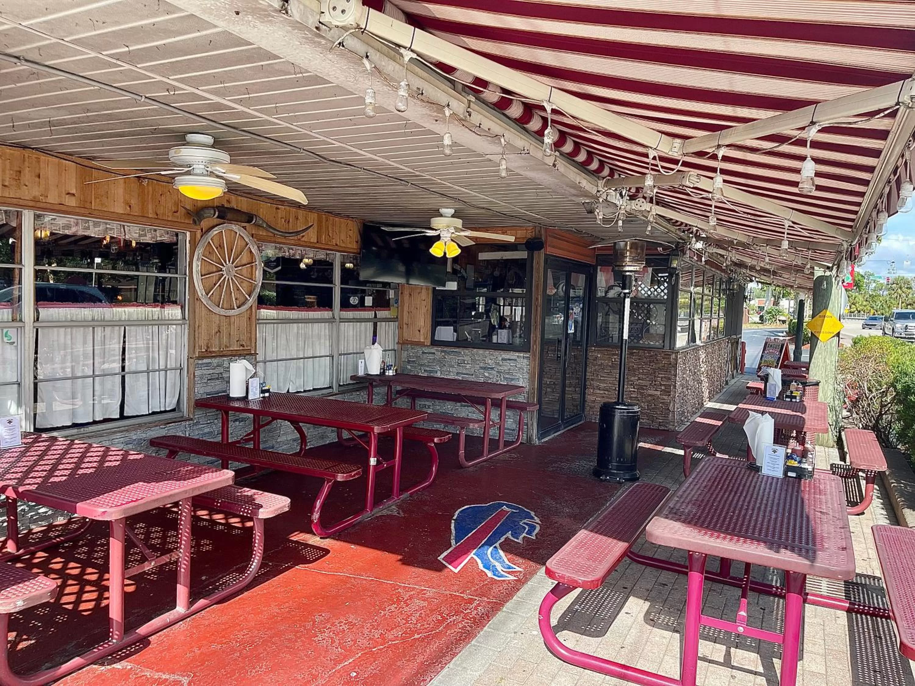 Patio in Buffalo Chip's Ranch House Motel