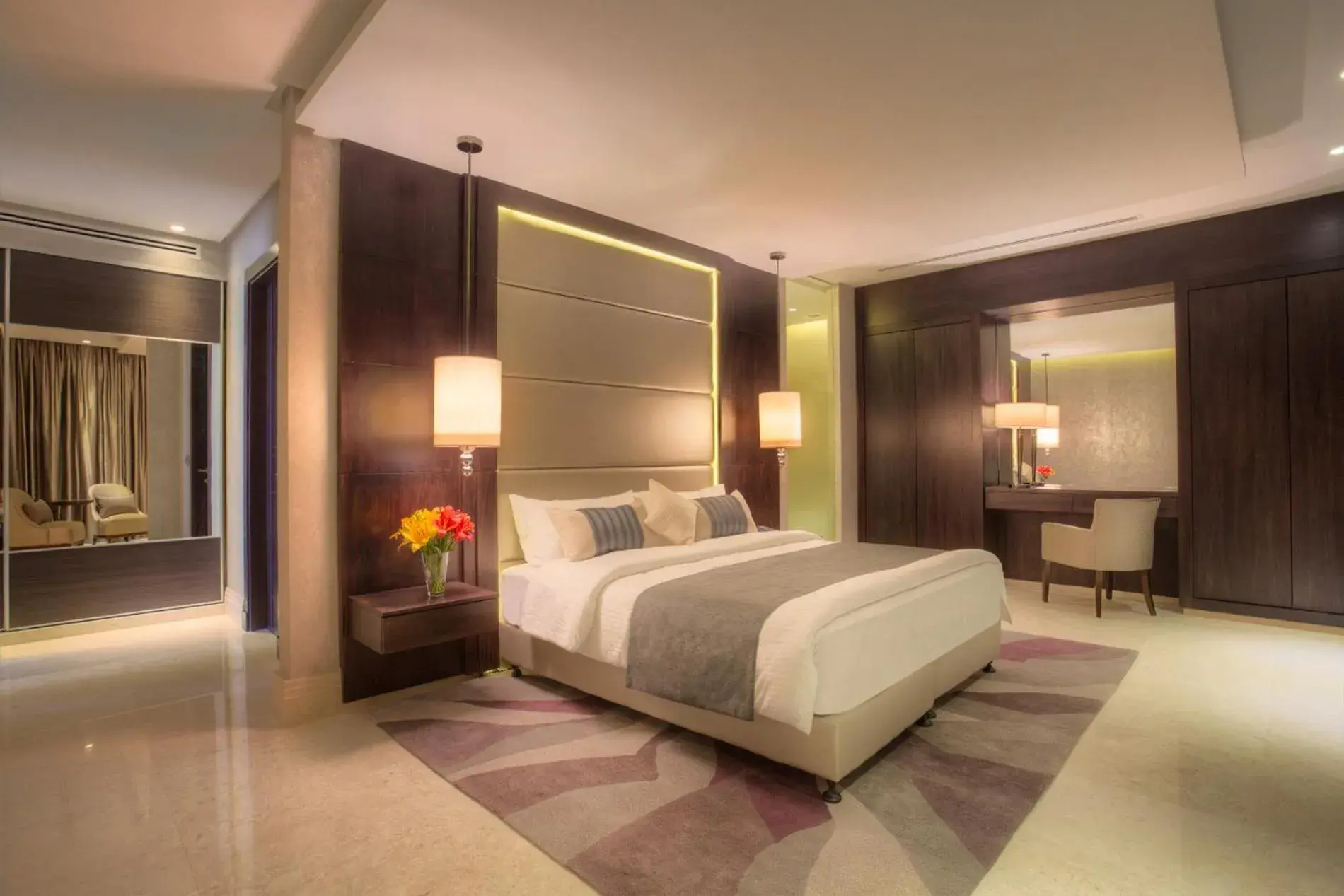 Three-Bedroom Royal Suite in The House Boutique Suites Three-Bedroom Royal Suite in The House Boutique Suites