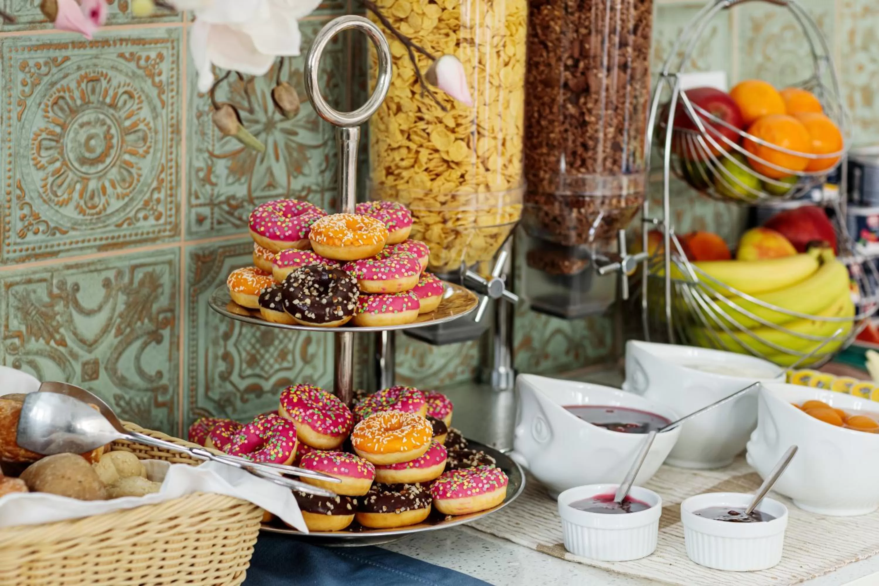 Breakfast in Royal Court Hotel