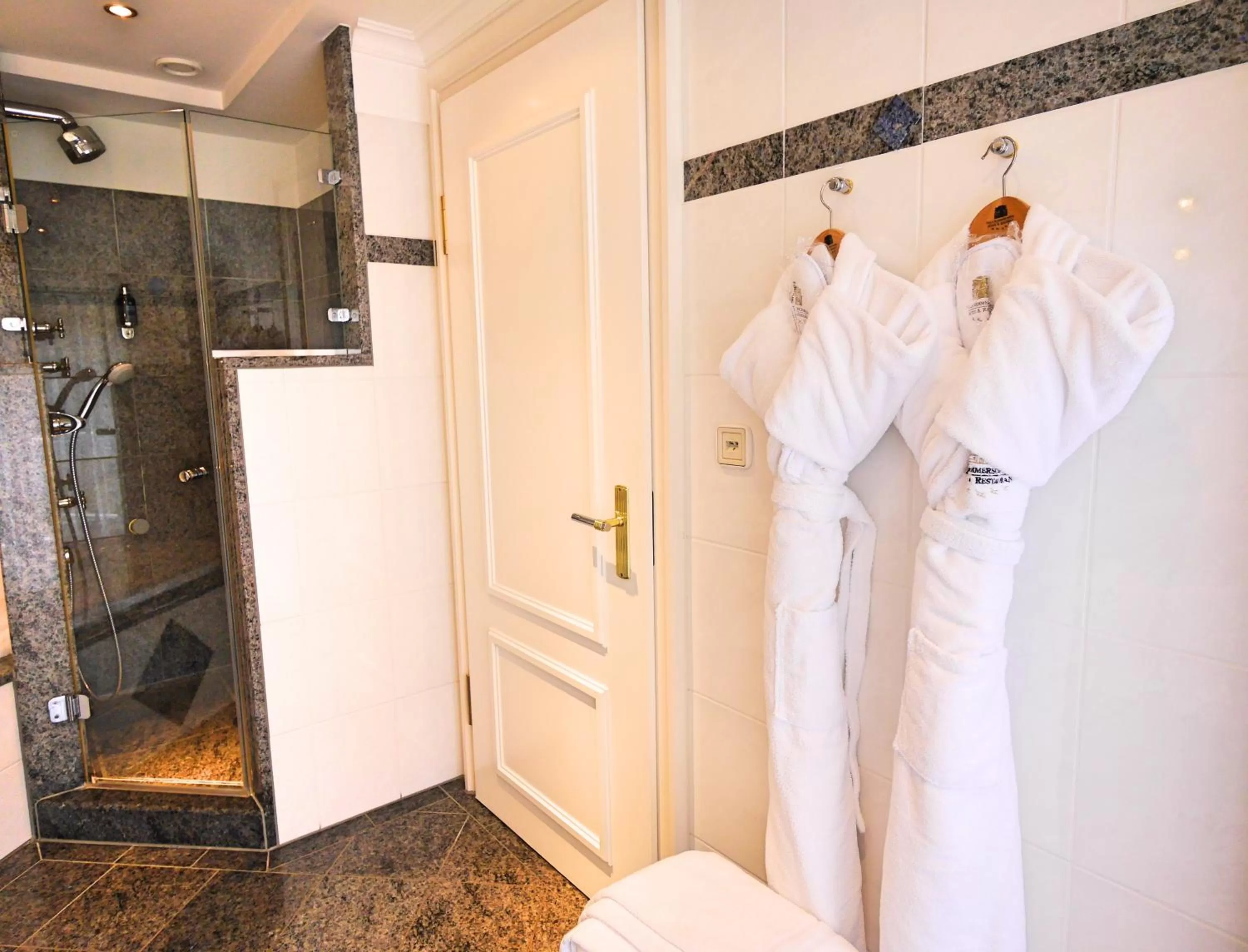 Shower in Villa Hammerschmiede